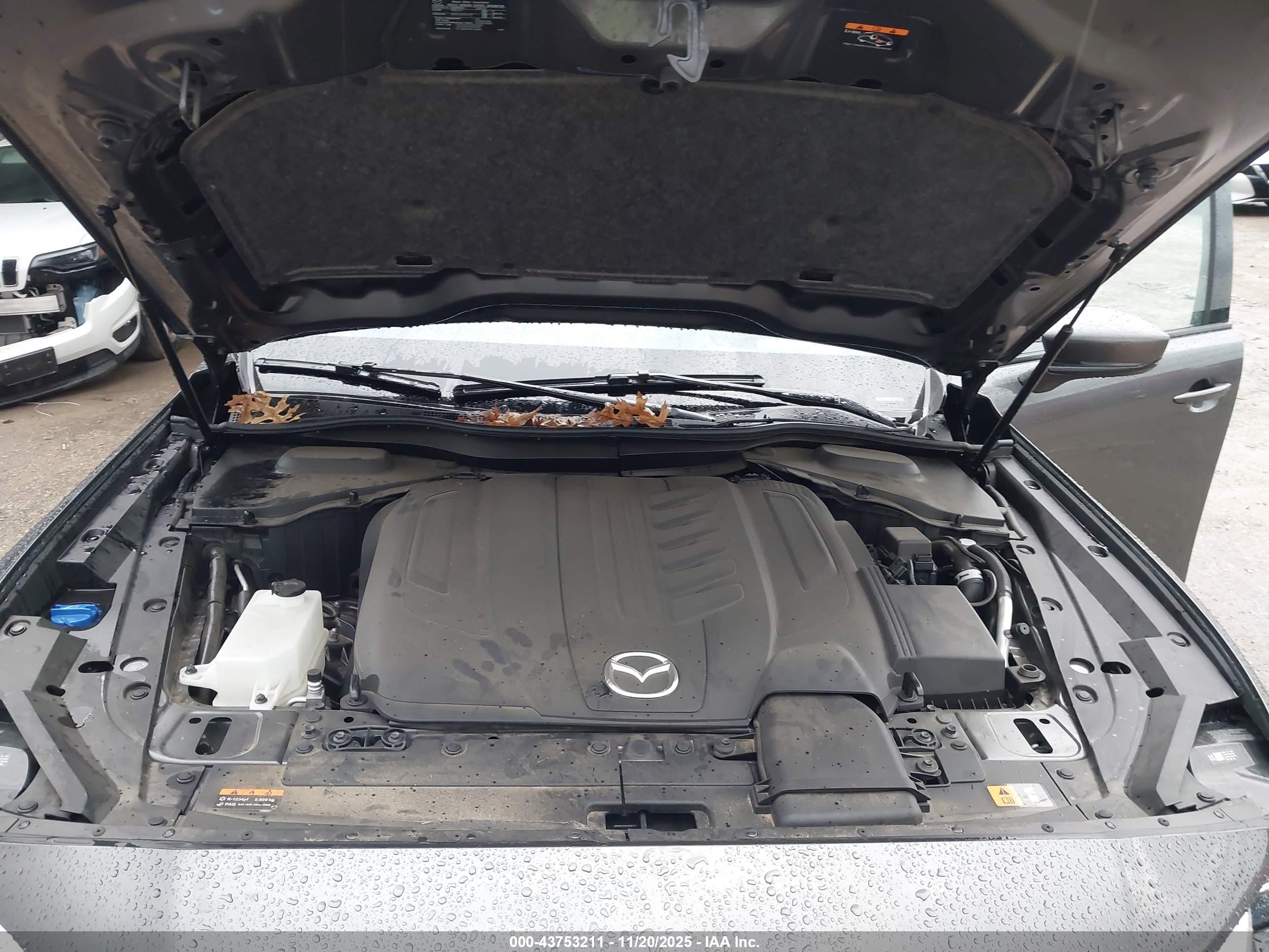 MAZDA CX-90 image 10
