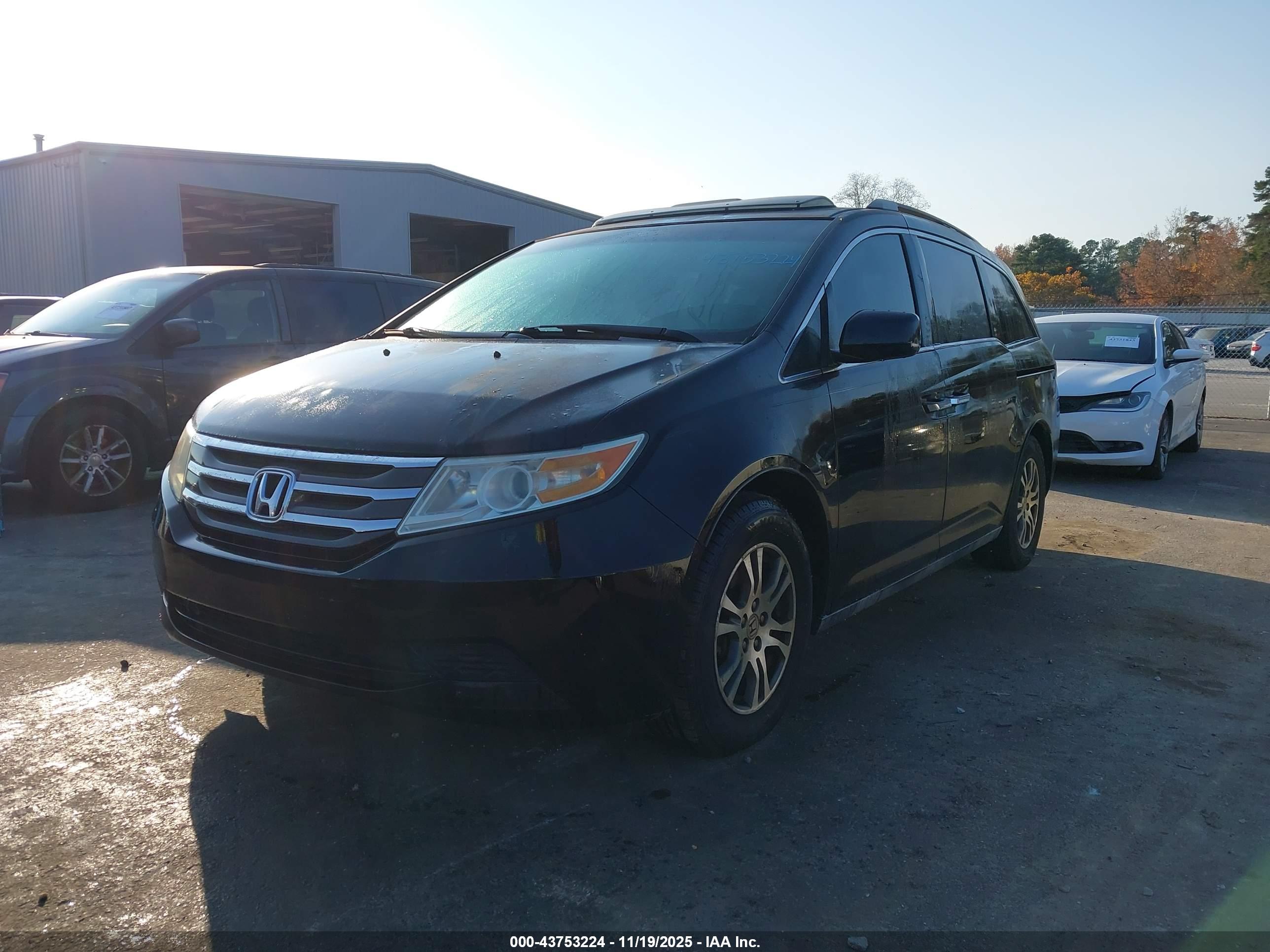 HONDA ODYSSEY image 2