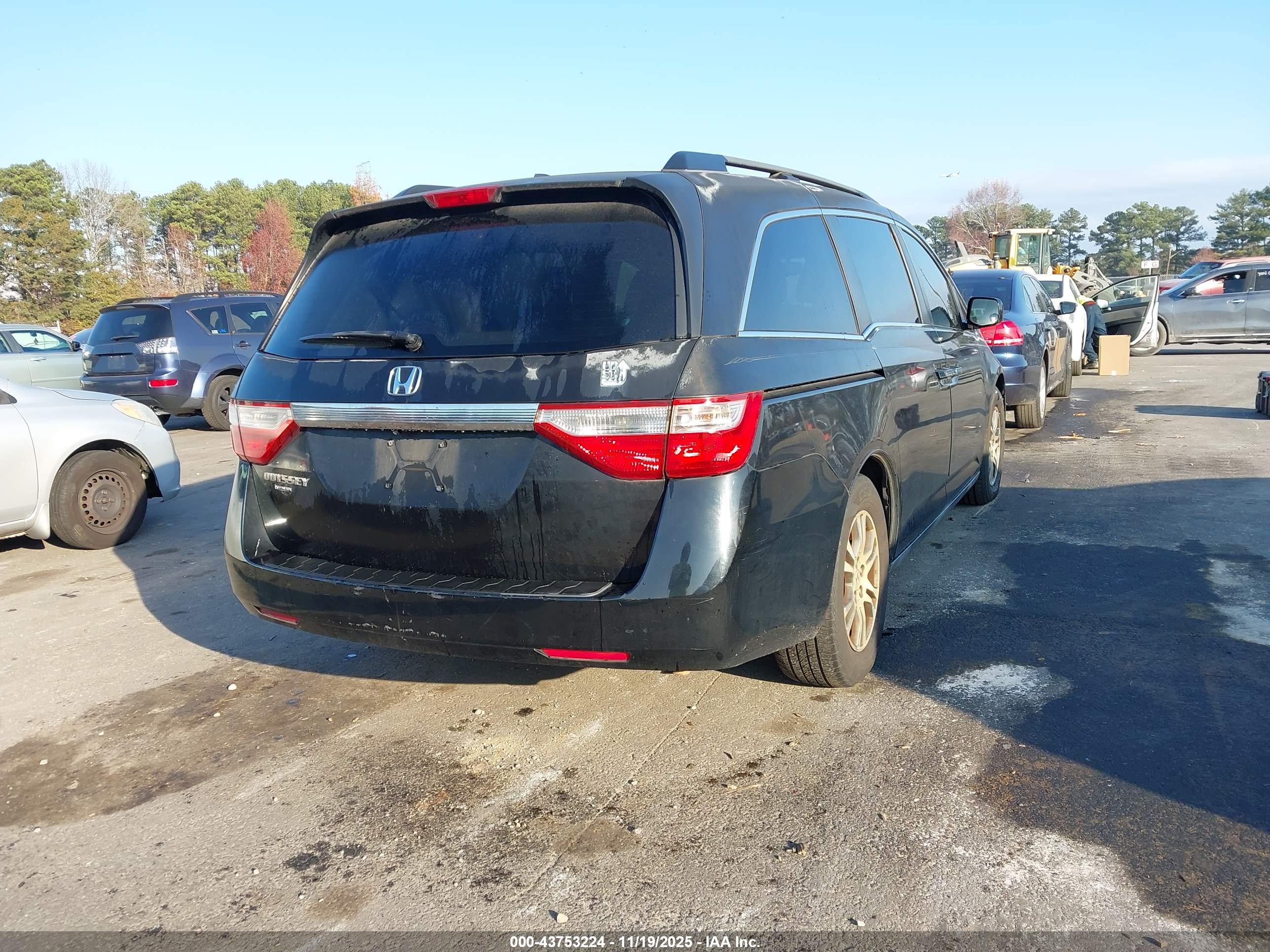 HONDA ODYSSEY image 4