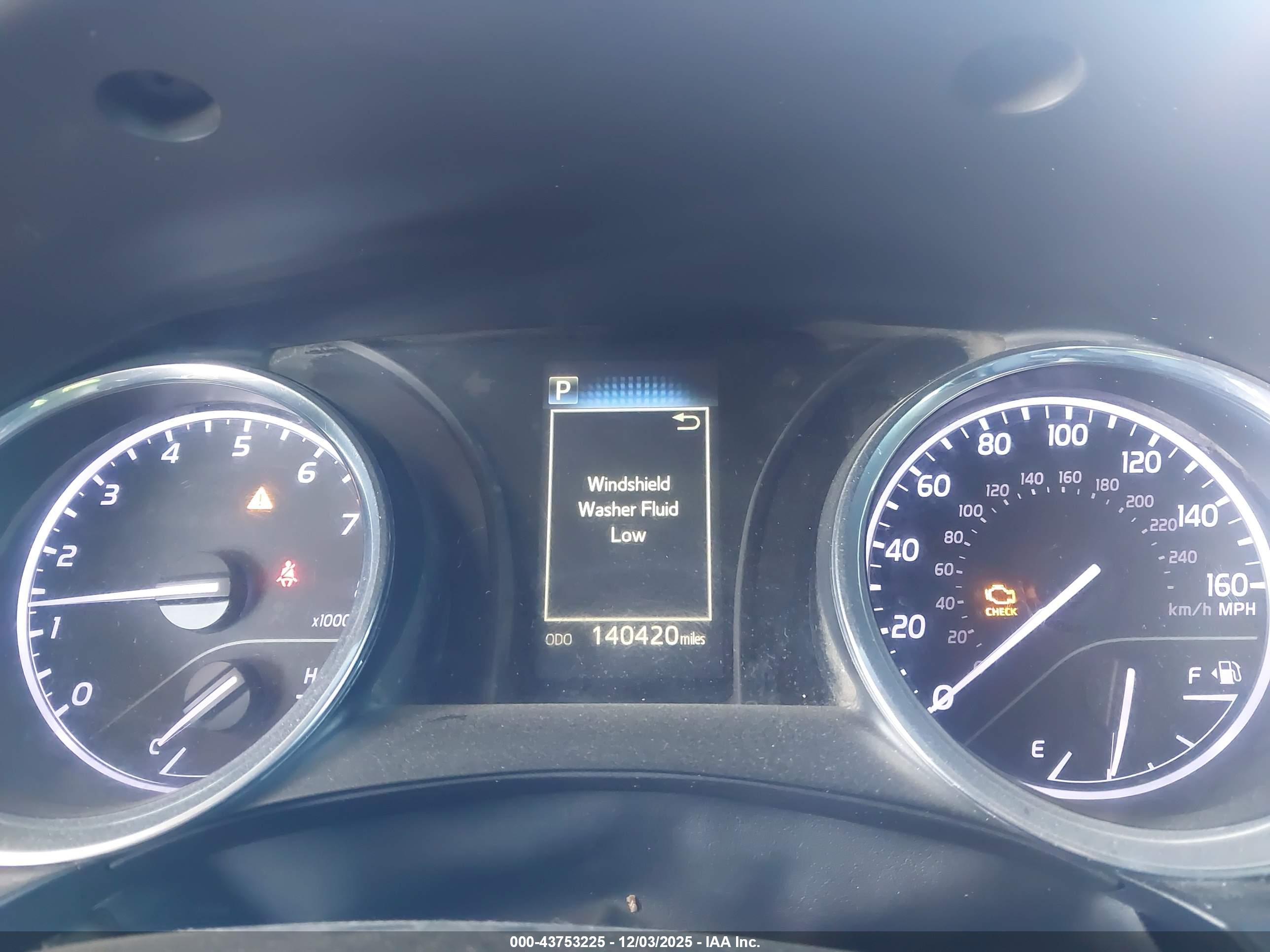 TOYOTA CAMRY image 7