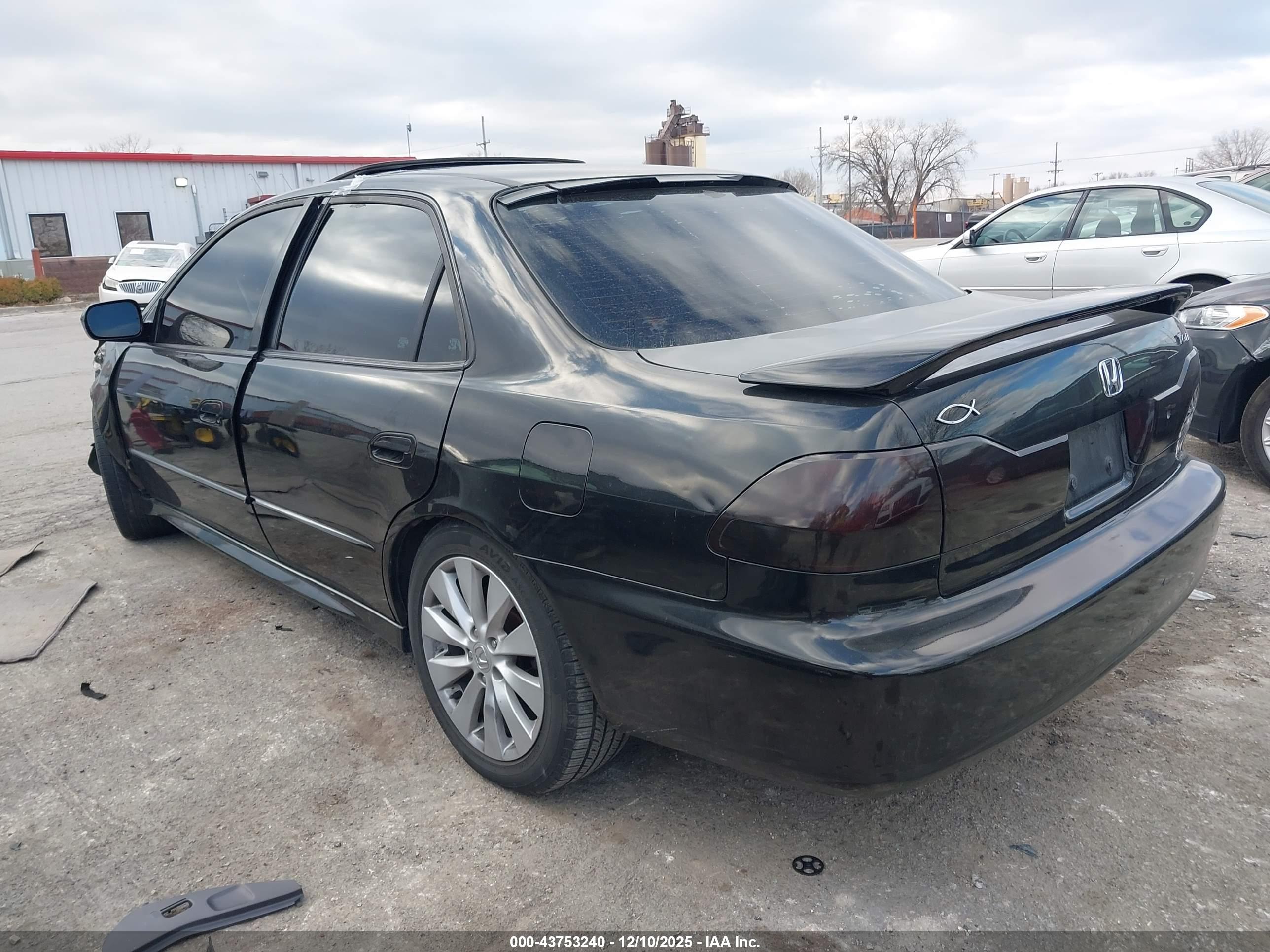 HONDA ACCORD image 3