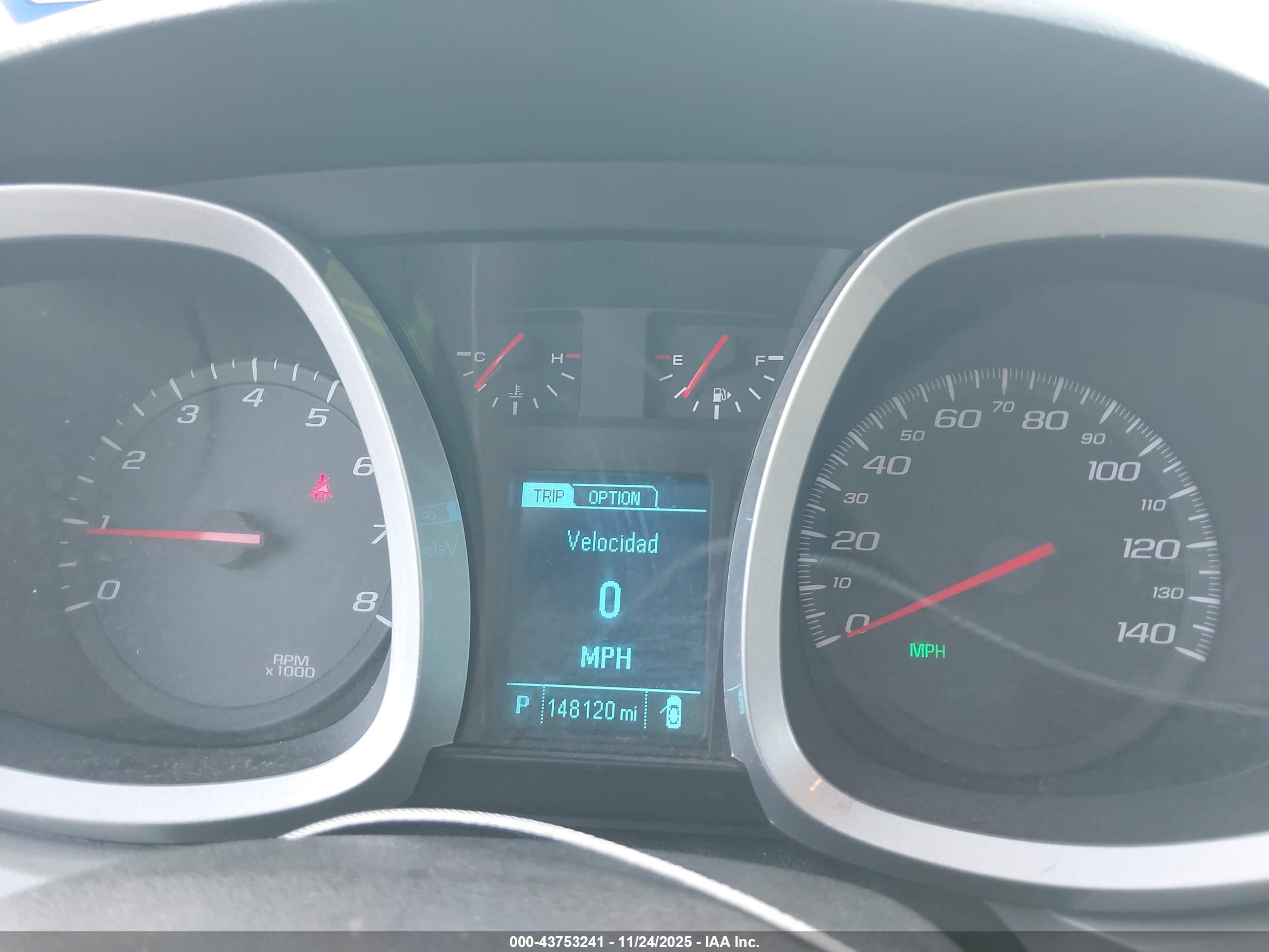 CHEVROLET EQUINOX image 7