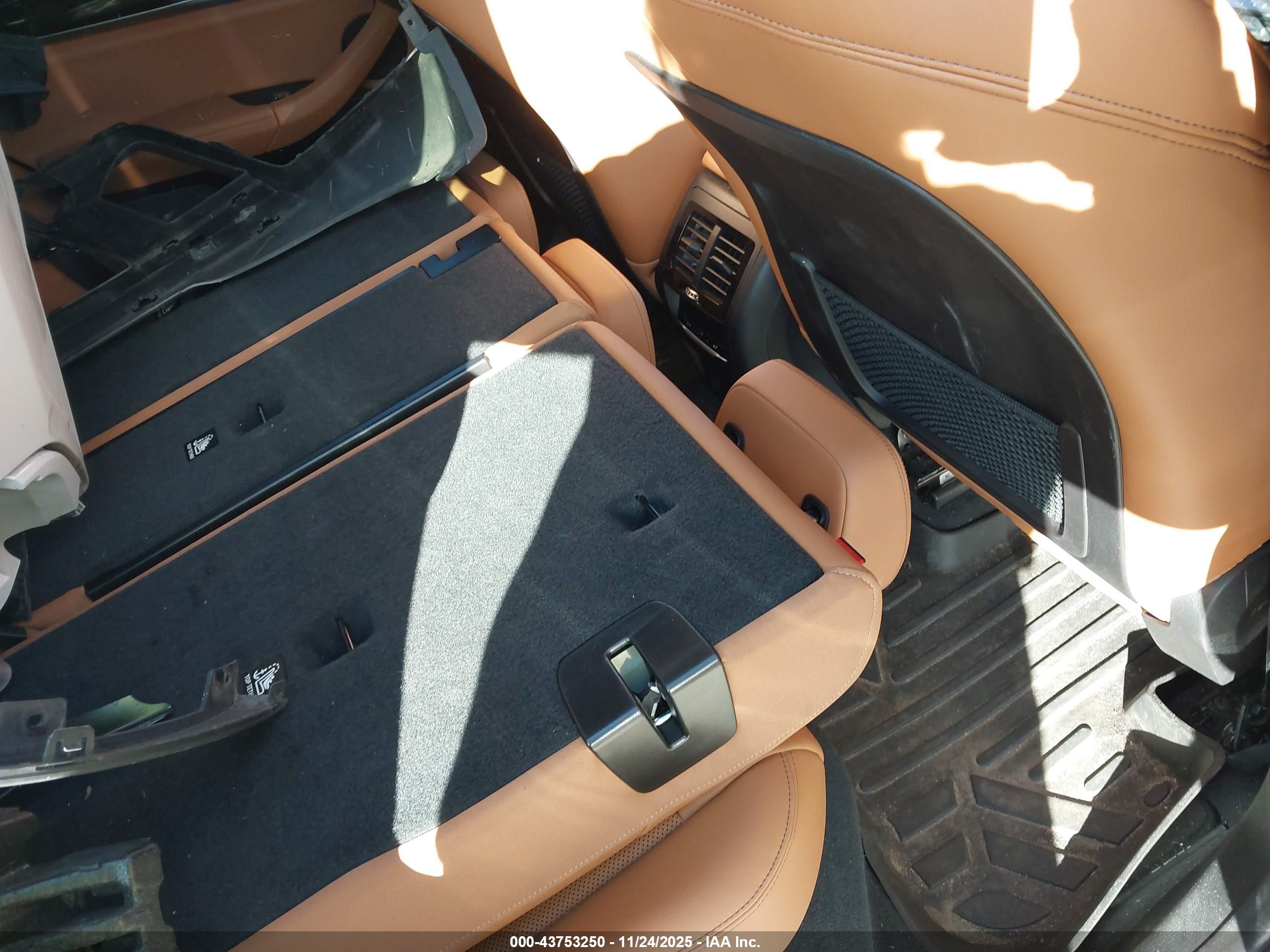 BMW X3 image 8