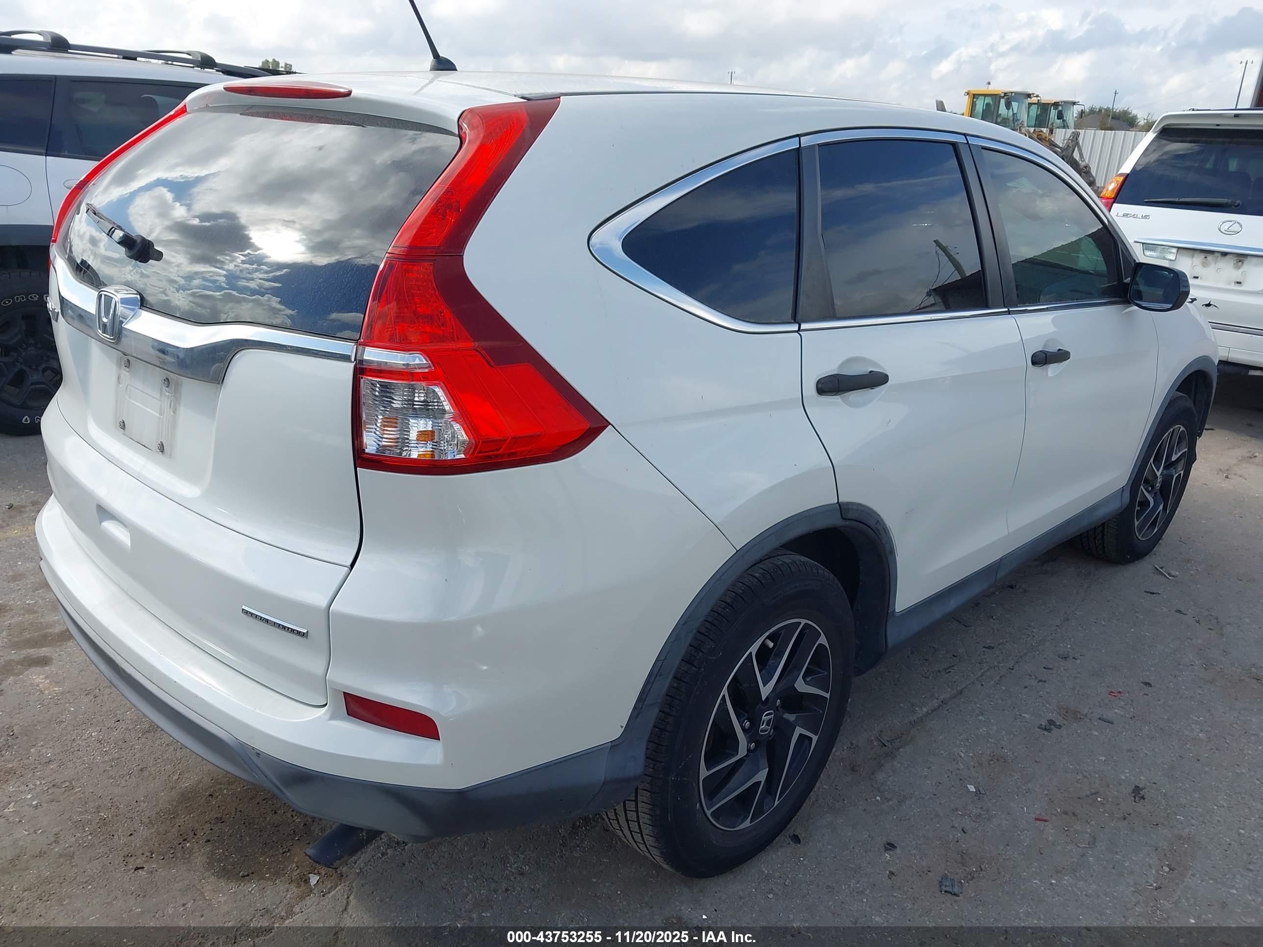 HONDA CR-V image 4