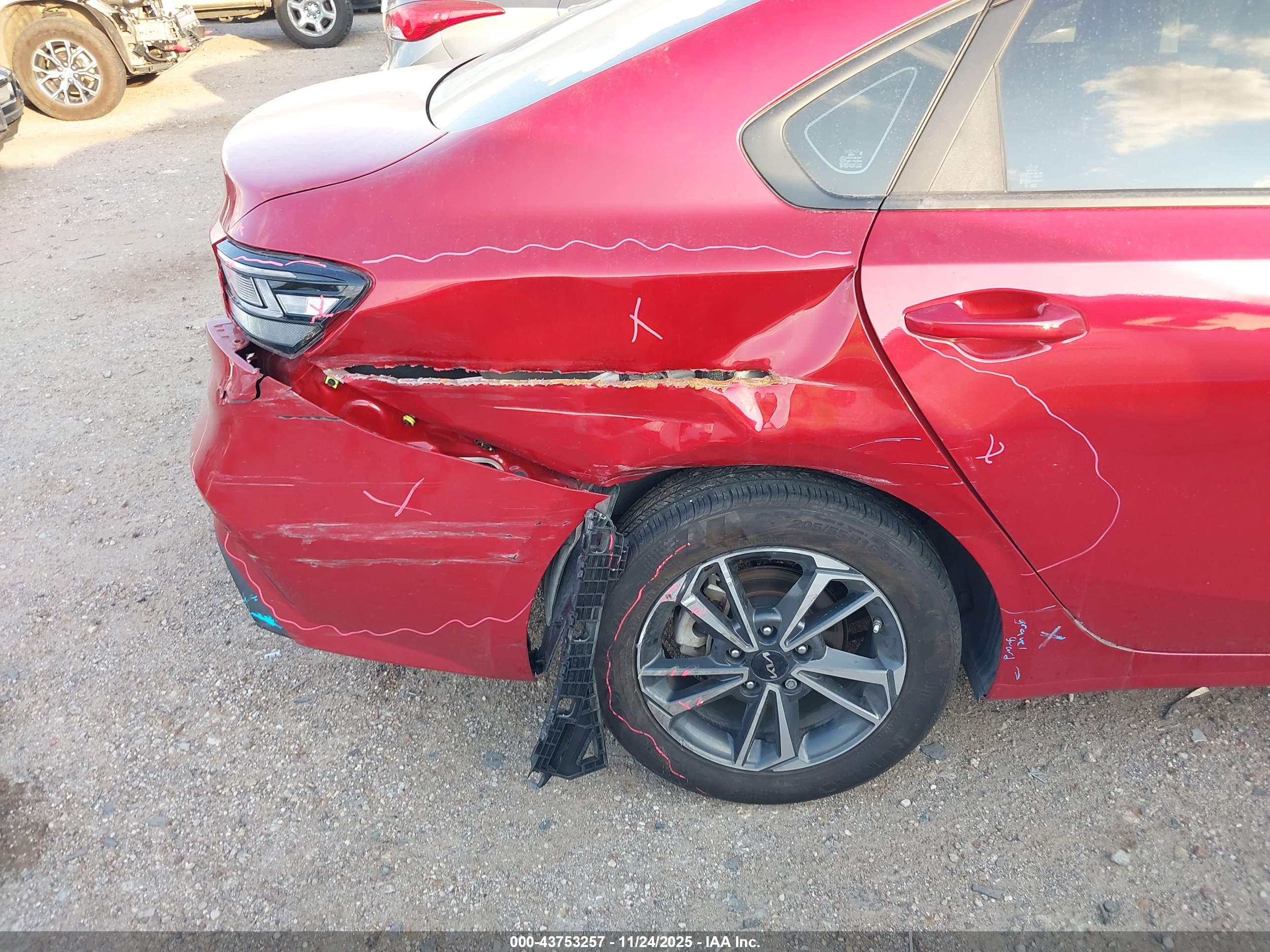 KIA FORTE image 6