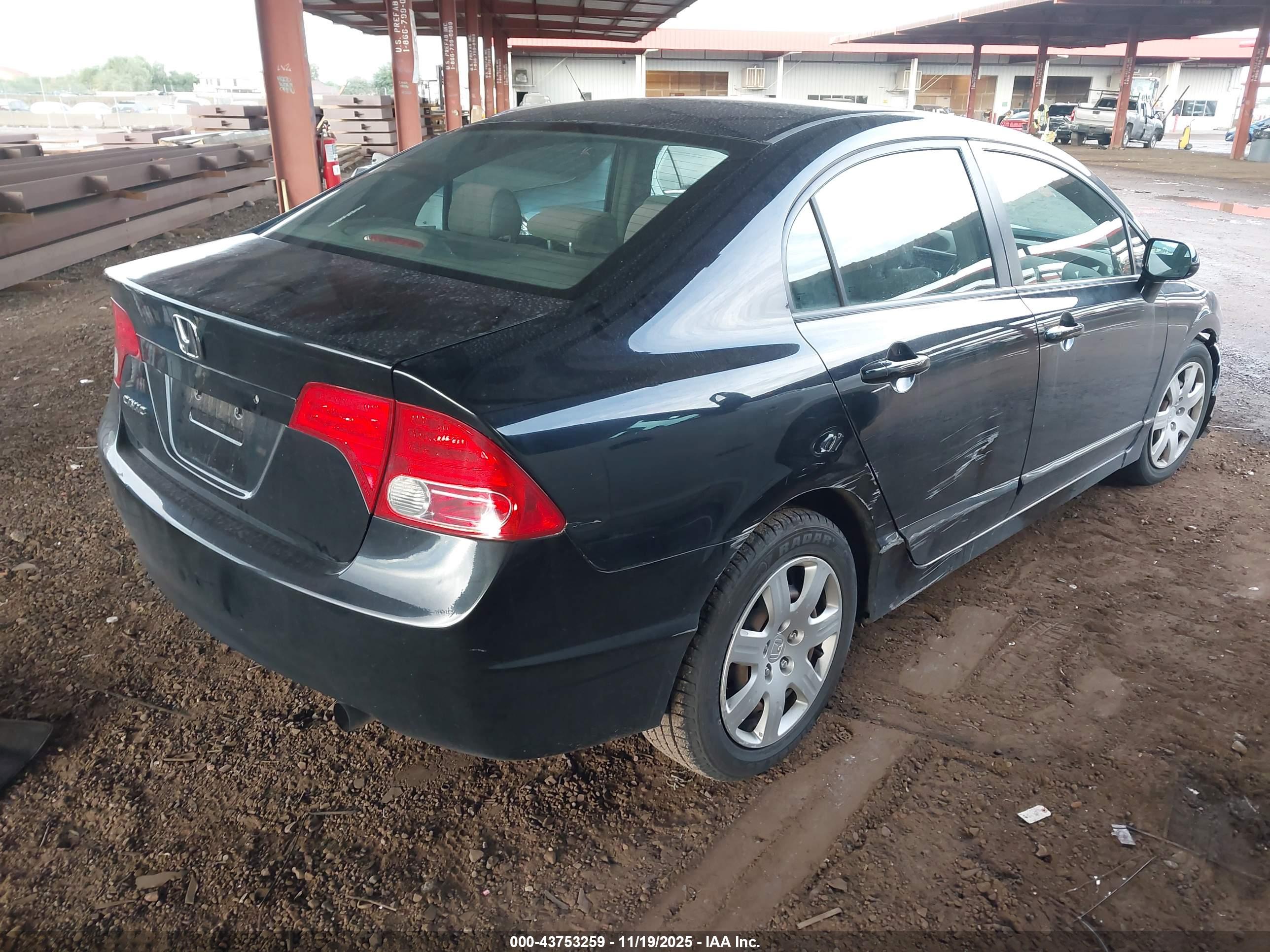 HONDA CIVIC image 4
