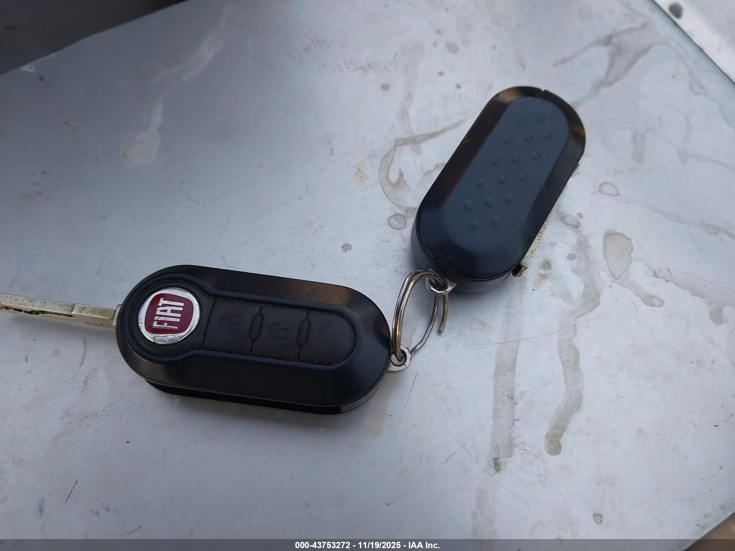 FIAT 500 image 11