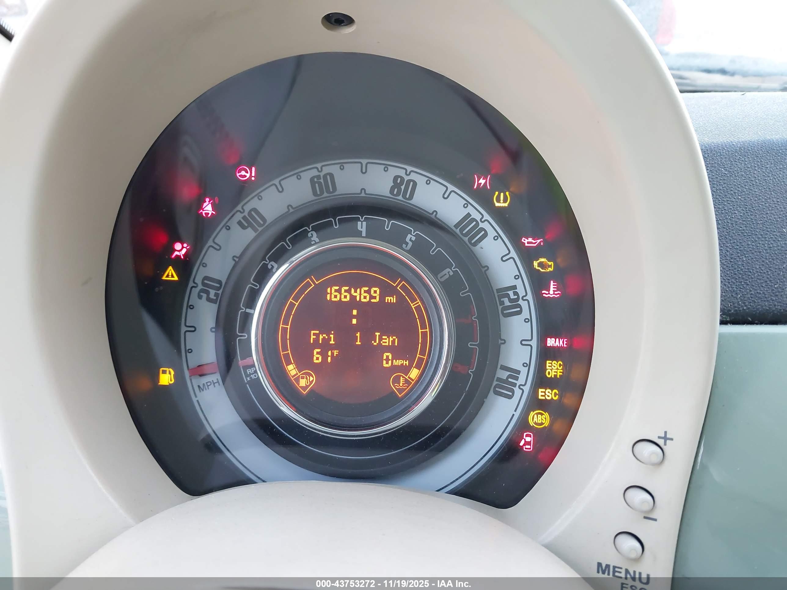 FIAT 500 image 7