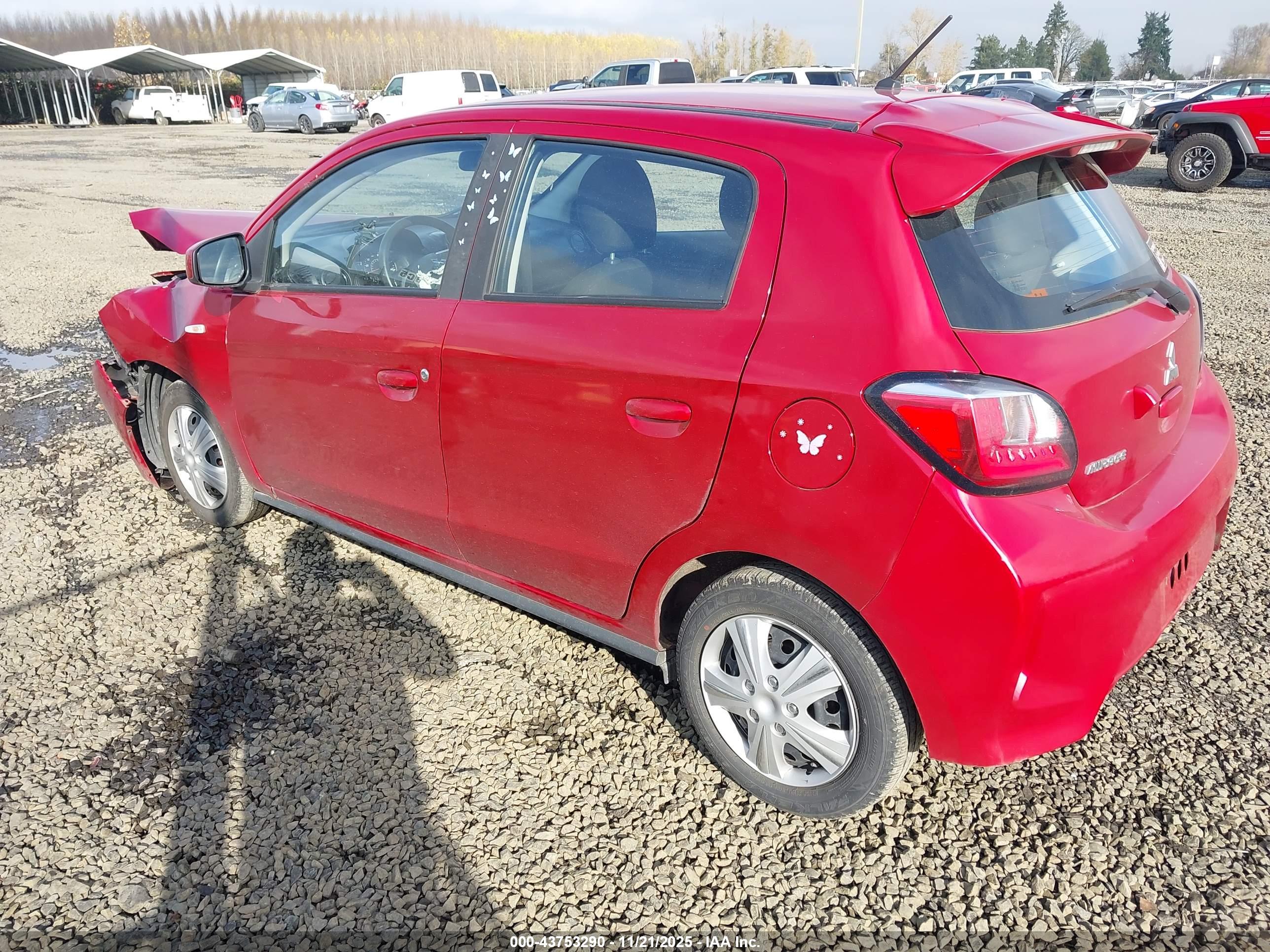 MITSUBISHI MIRAGE image 3