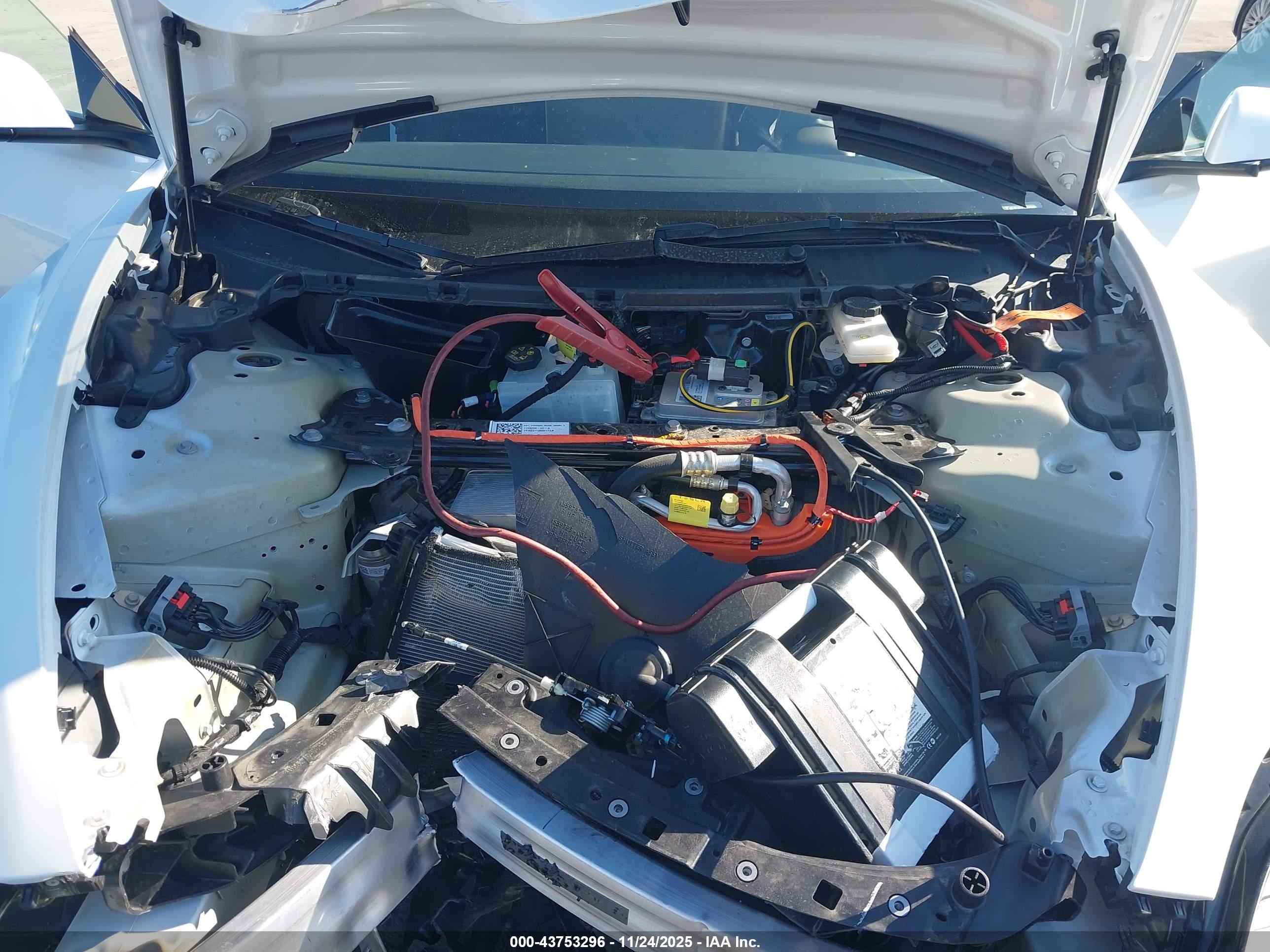TESLA MODEL image 10