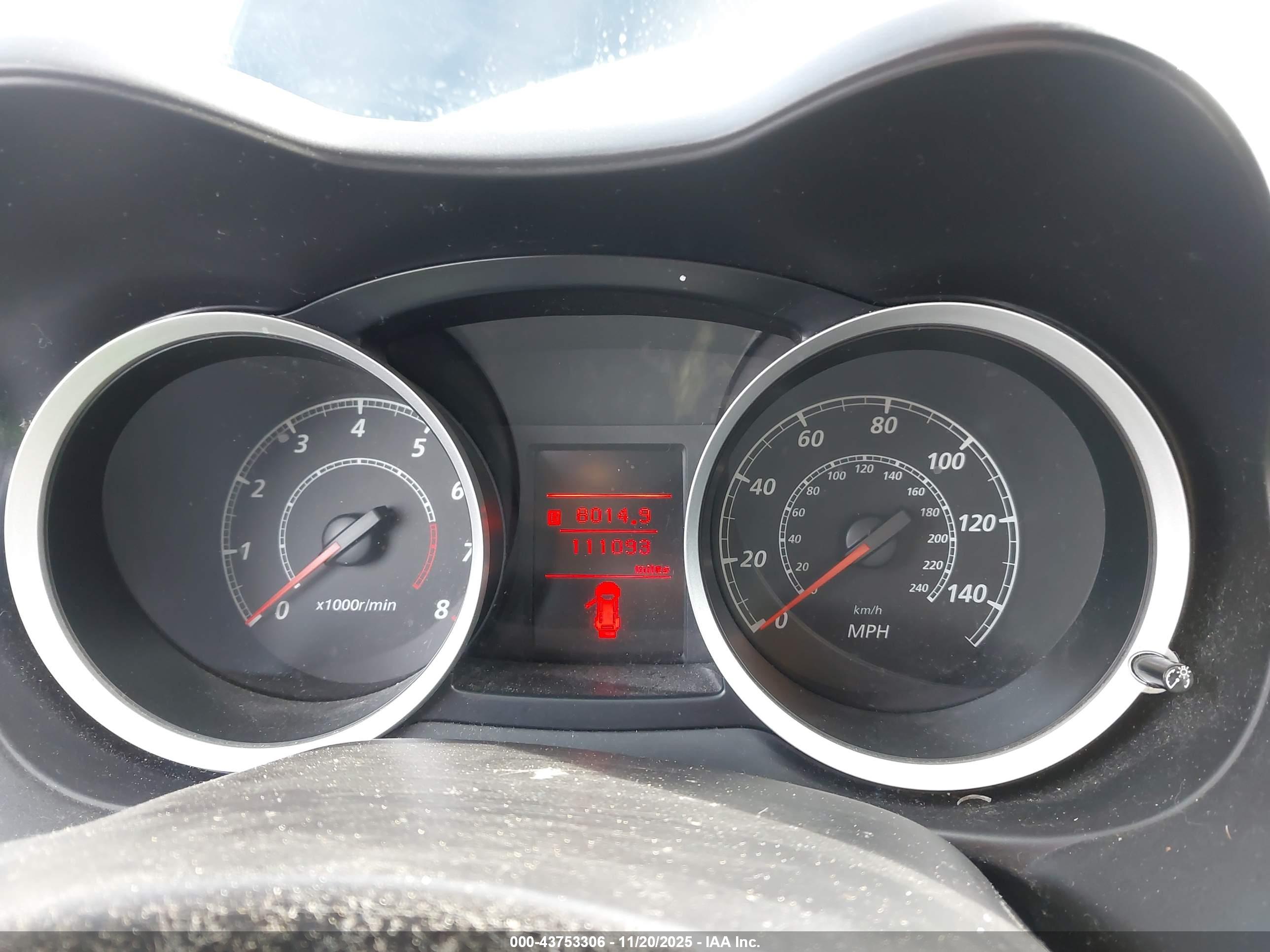 MITSUBISHI LANCER image 7