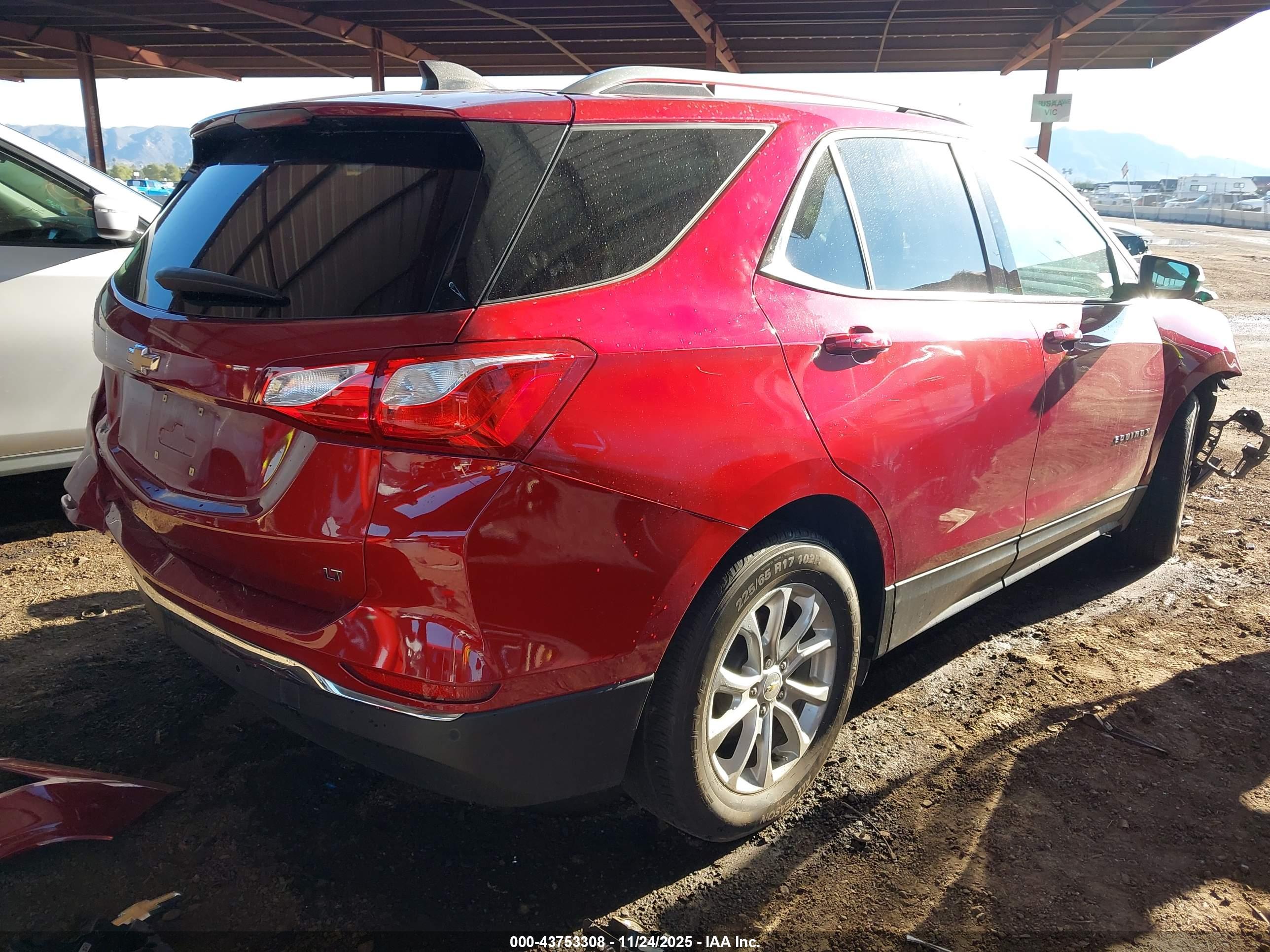 CHEVROLET EQUINOX image 4