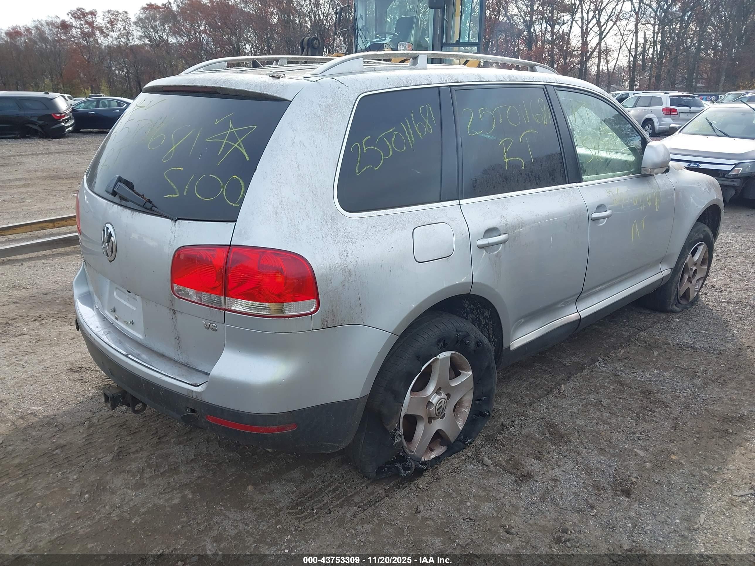 VOLKSWAGEN TOUAREG image 4
