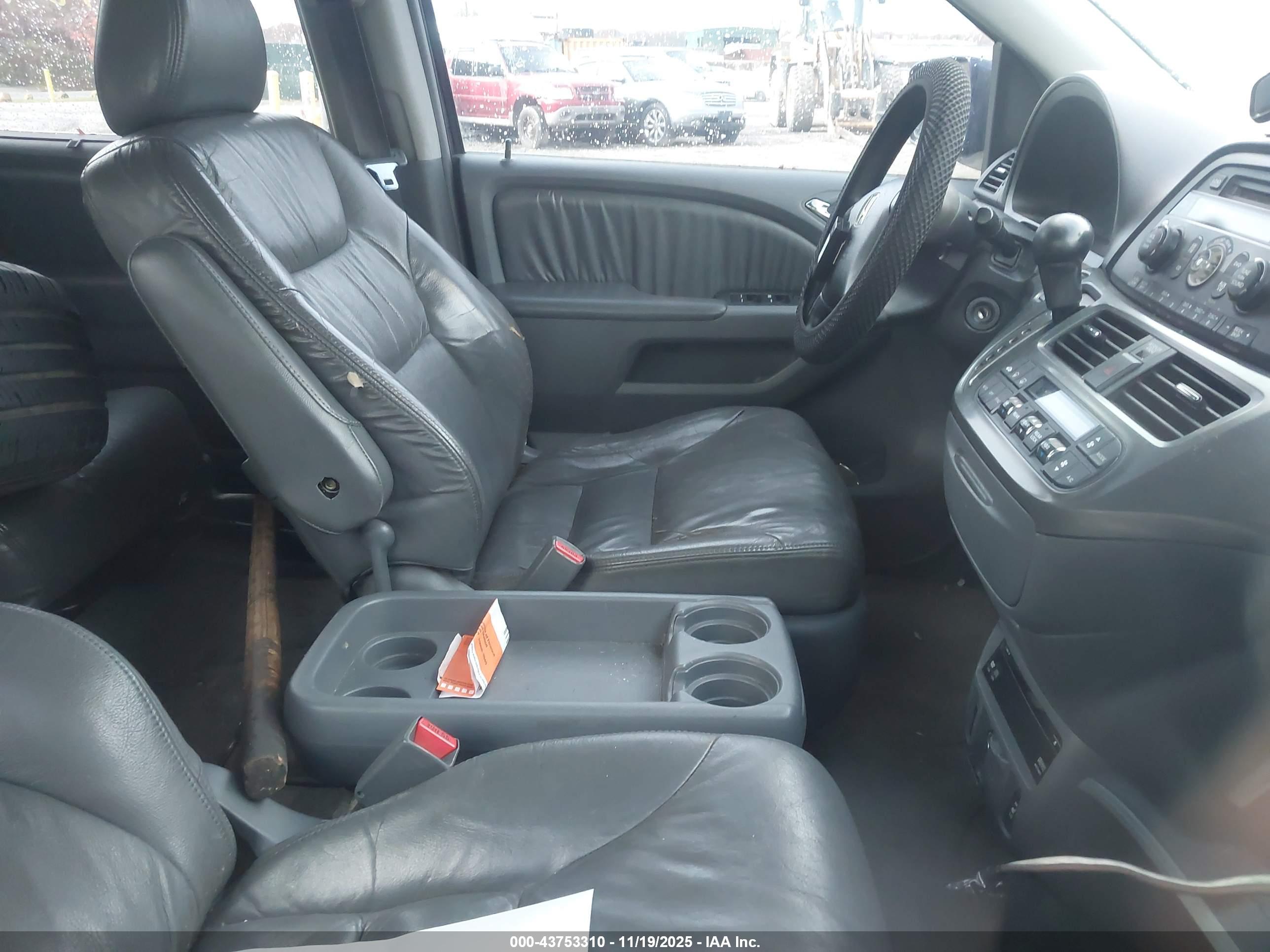 HONDA ODYSSEY image 5