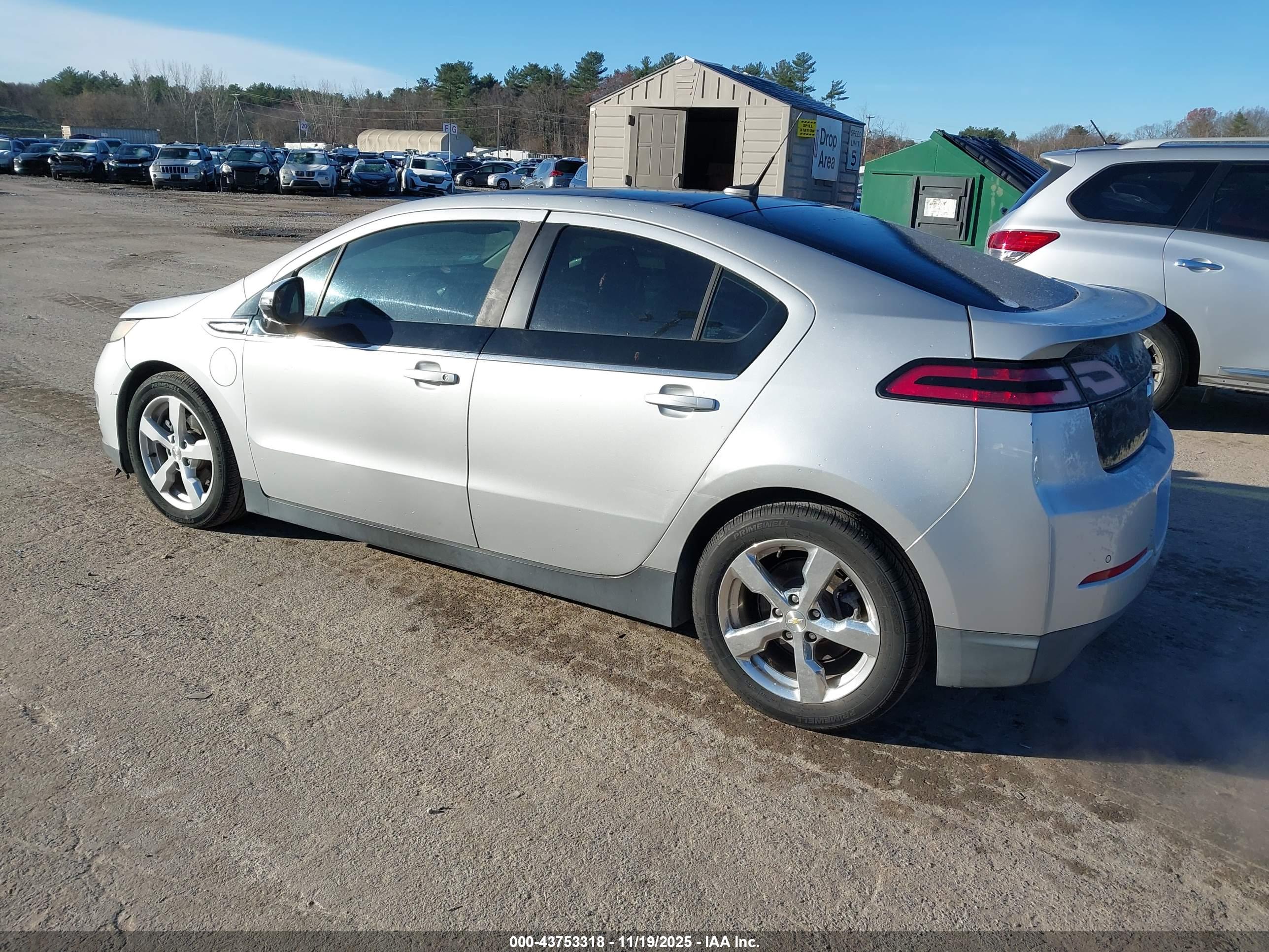 CHEVROLET VOLT image 3