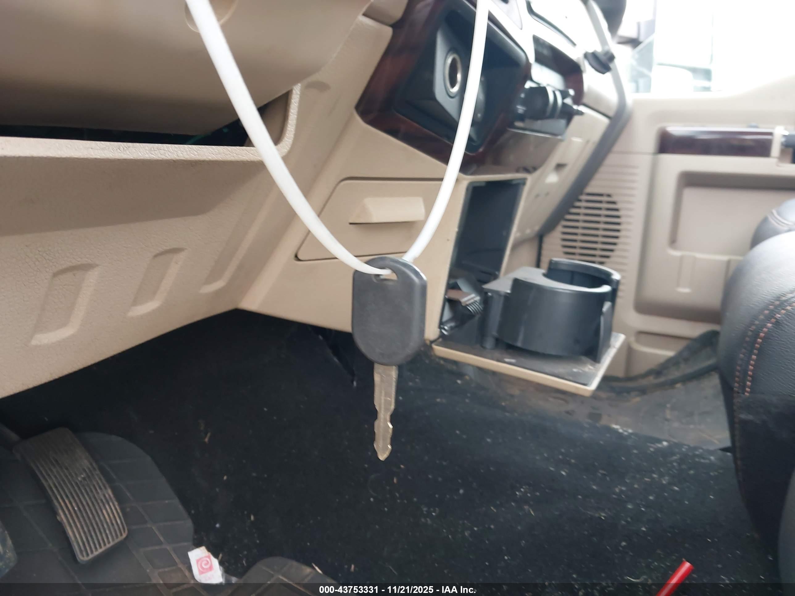 FORD F-250 image 11