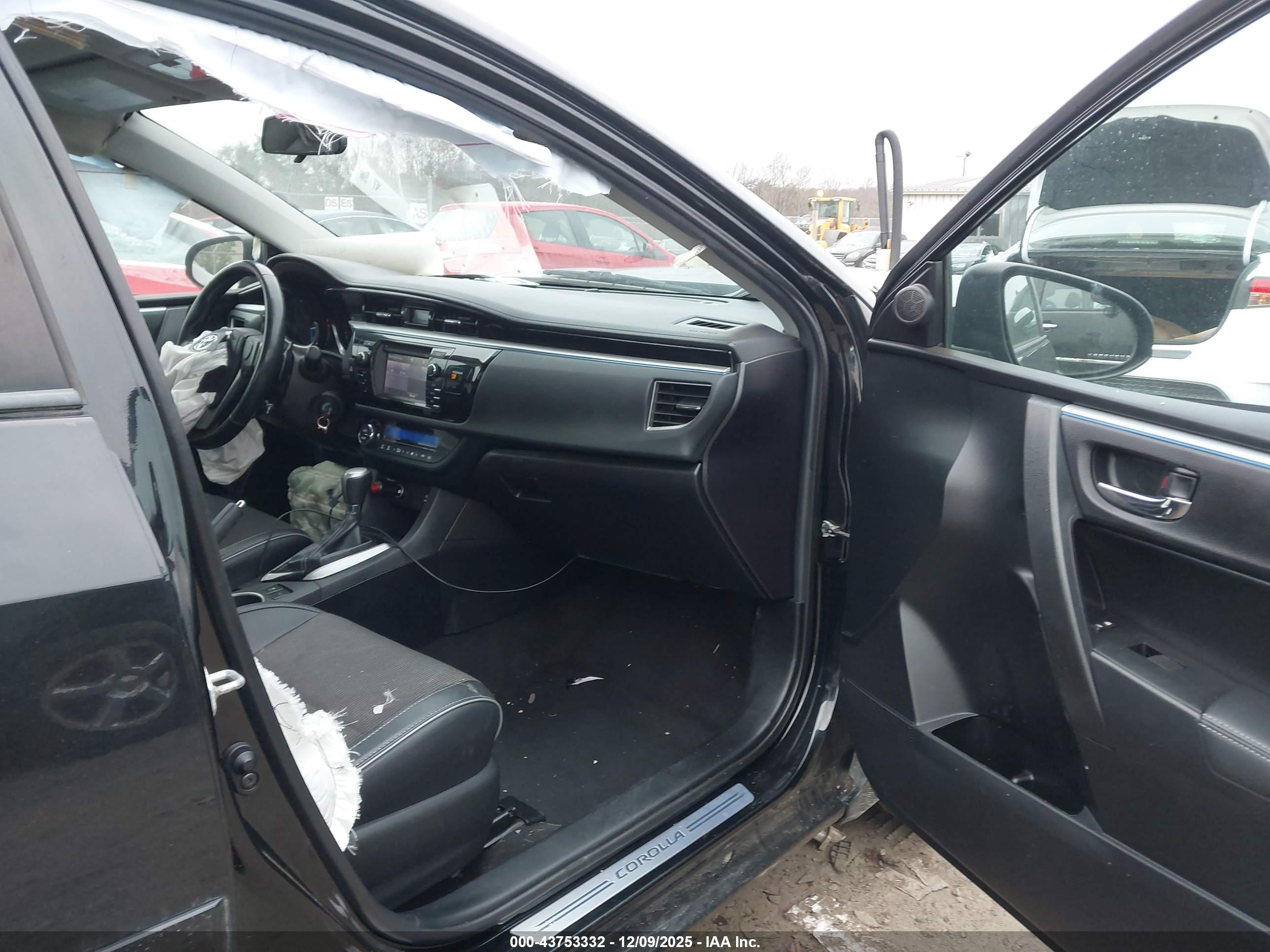 TOYOTA COROLLA image 5