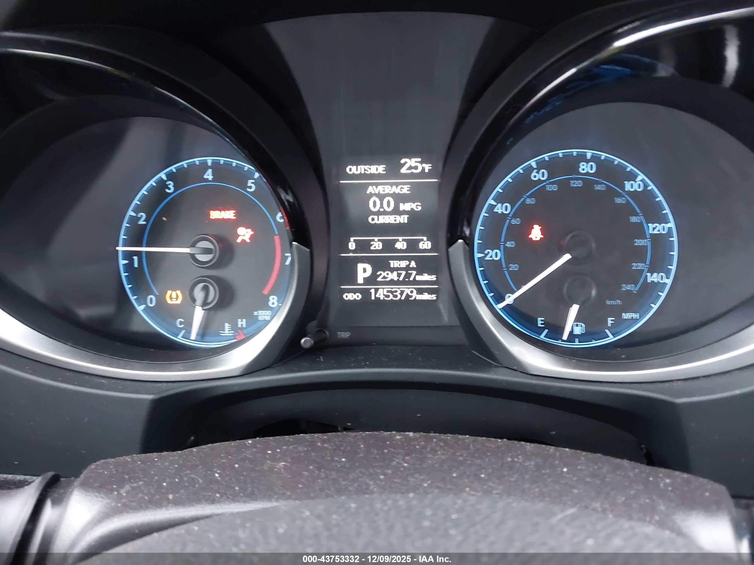 TOYOTA COROLLA image 7