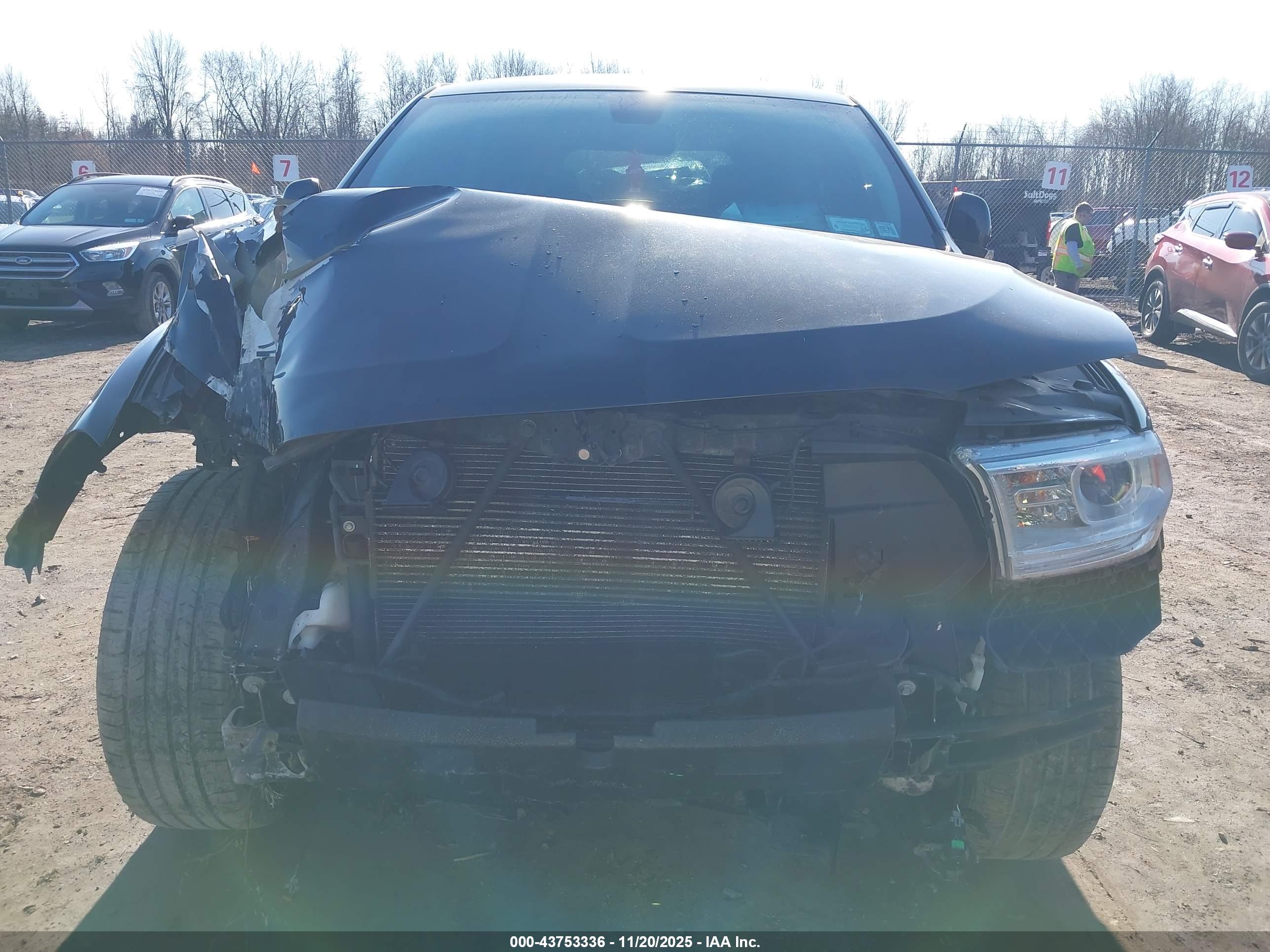 DODGE DURANGO image 6