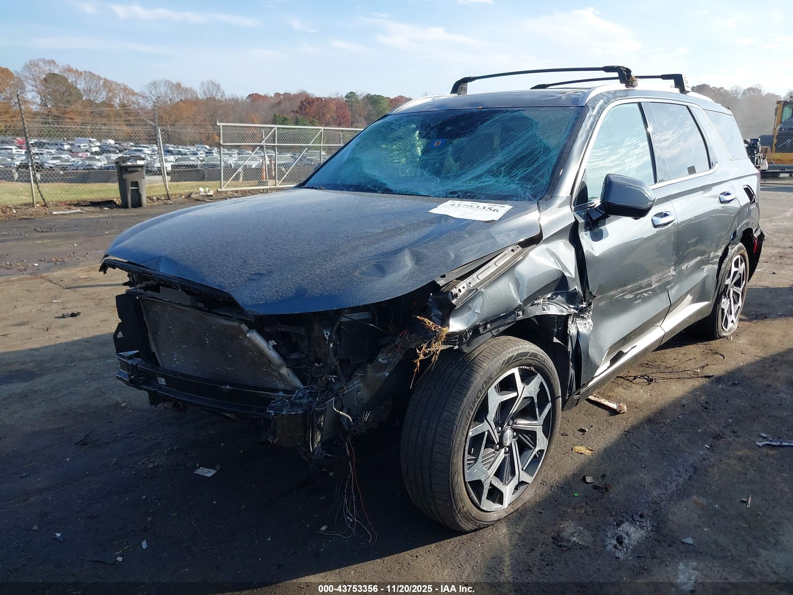 HYUNDAI PALISADE image 2