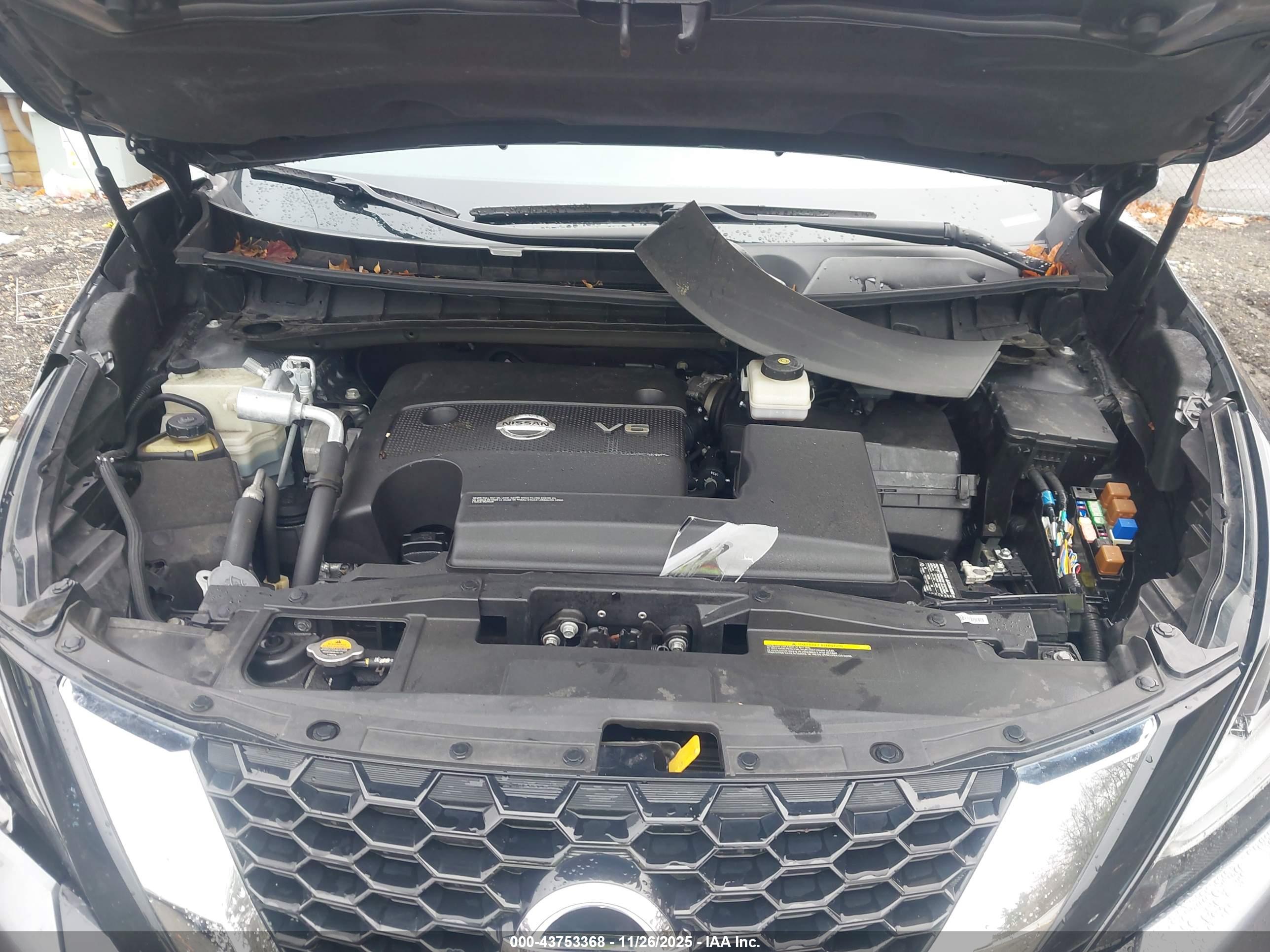 NISSAN MURANO image 10