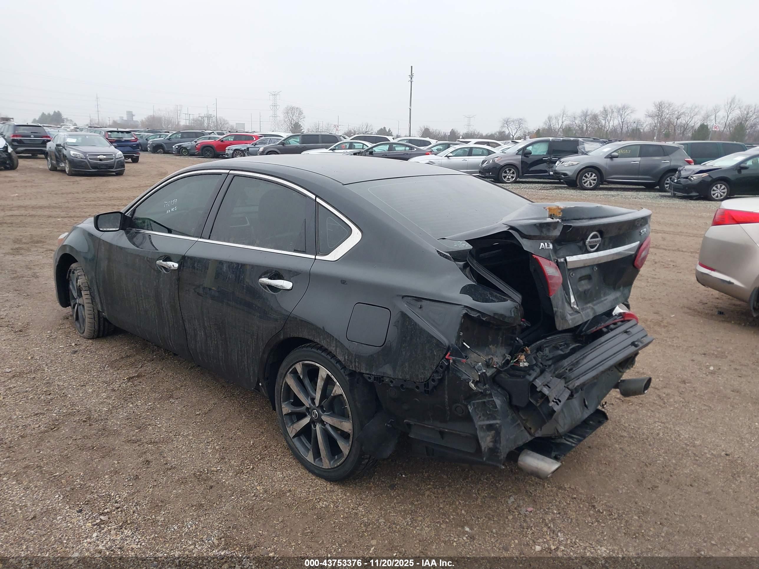 NISSAN ALTIMA image 3