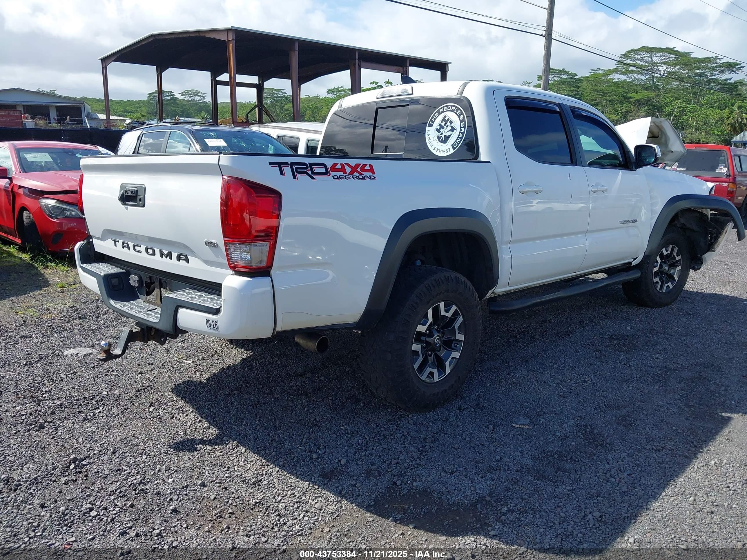 TOYOTA TACOMA image 4