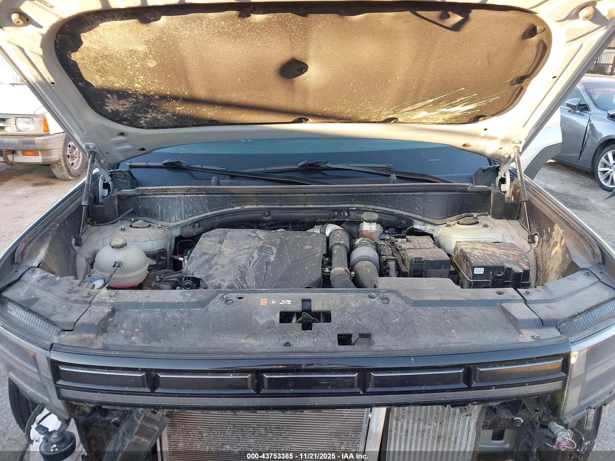 HYUNDAI SANTA image 10