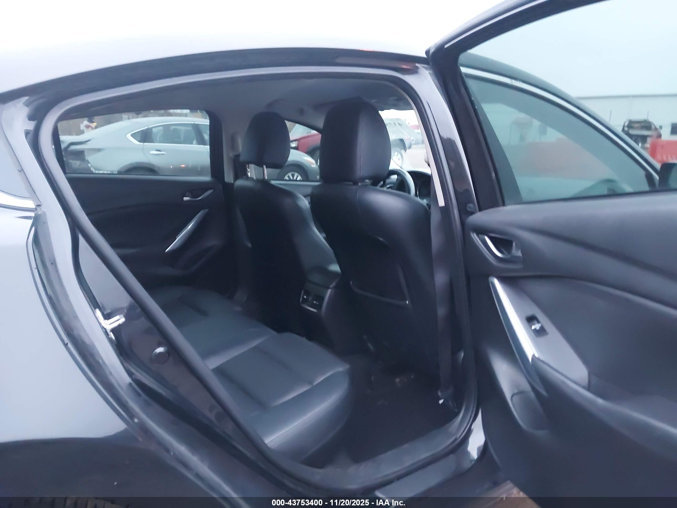MAZDA MAZDA6 image 8