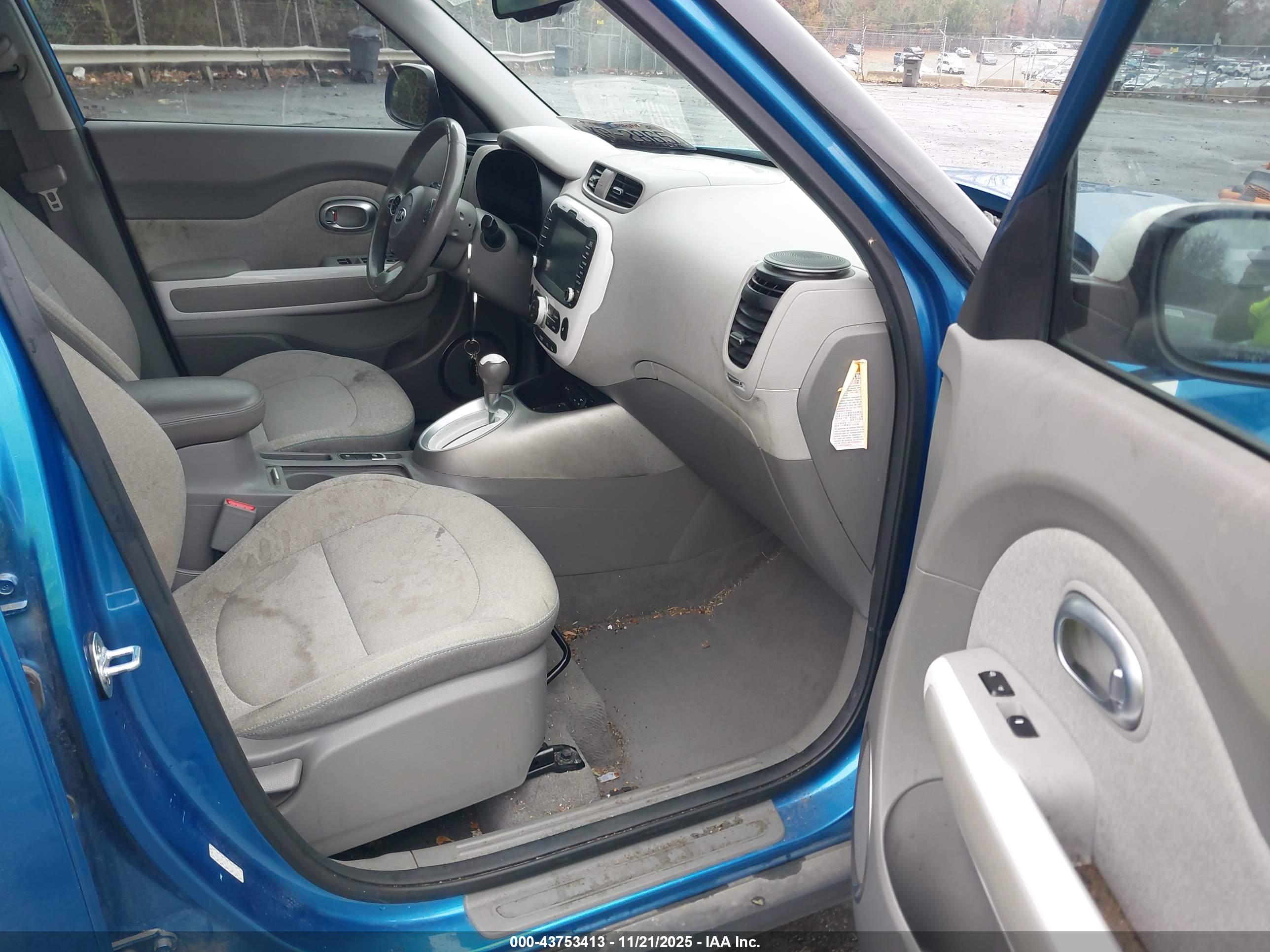 KIA SOUL image 5