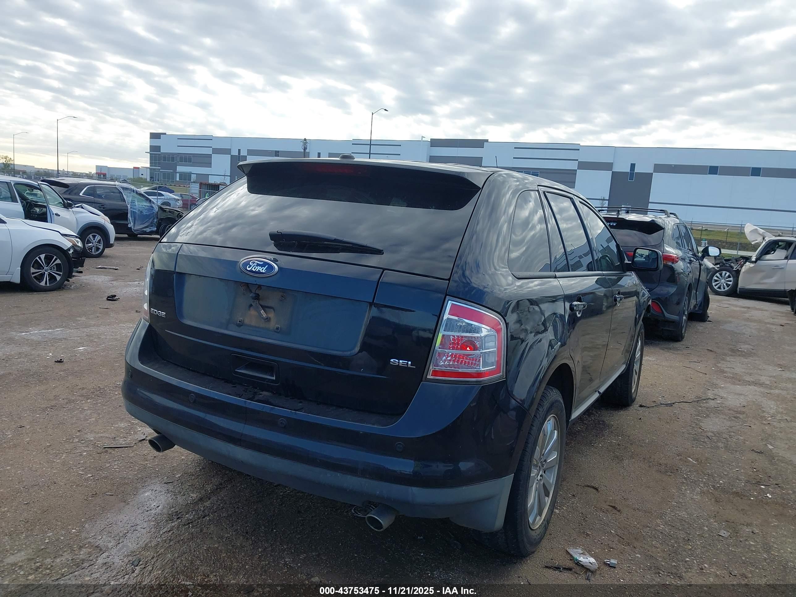 FORD EDGE image 4