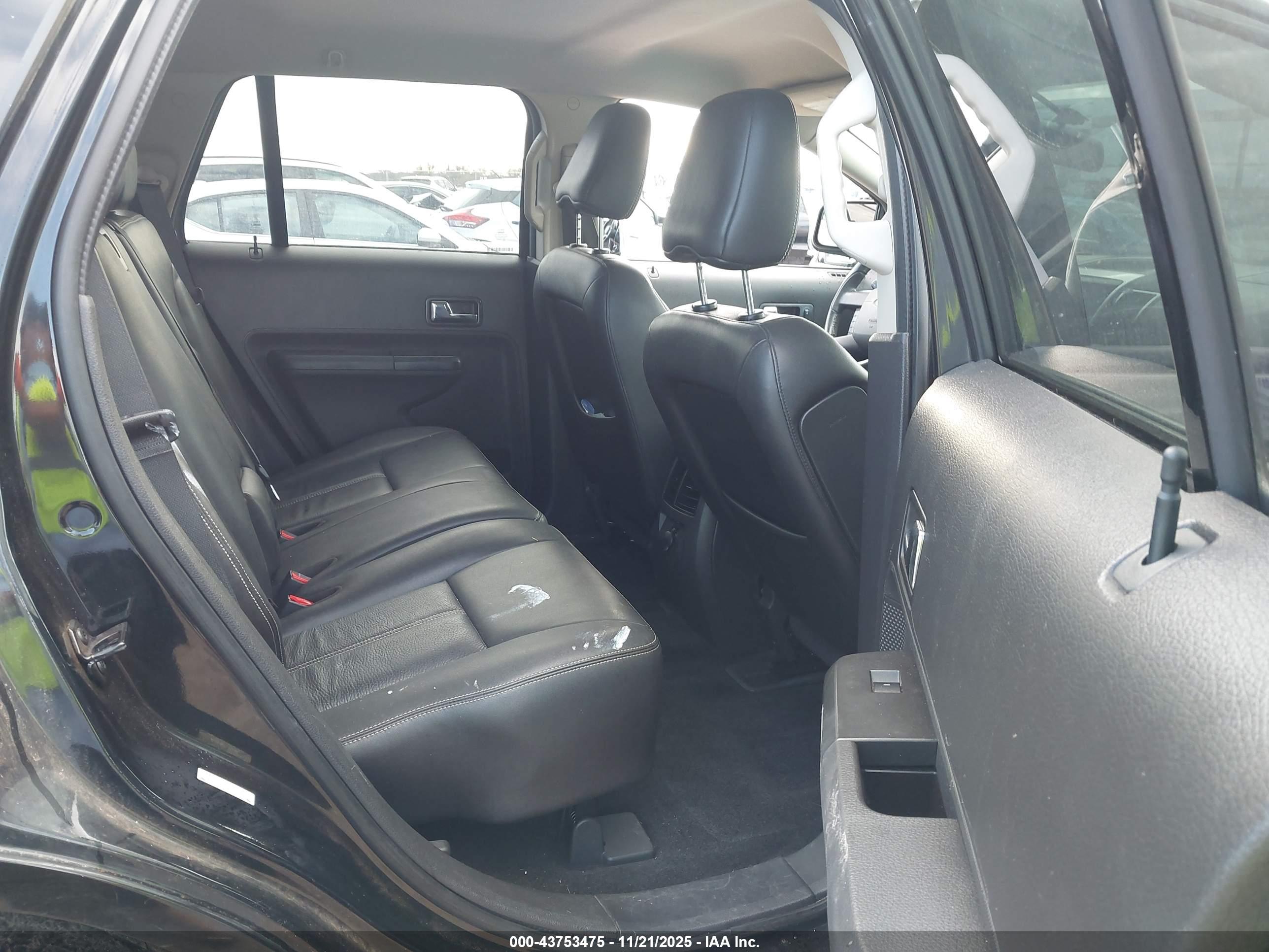 FORD EDGE image 8
