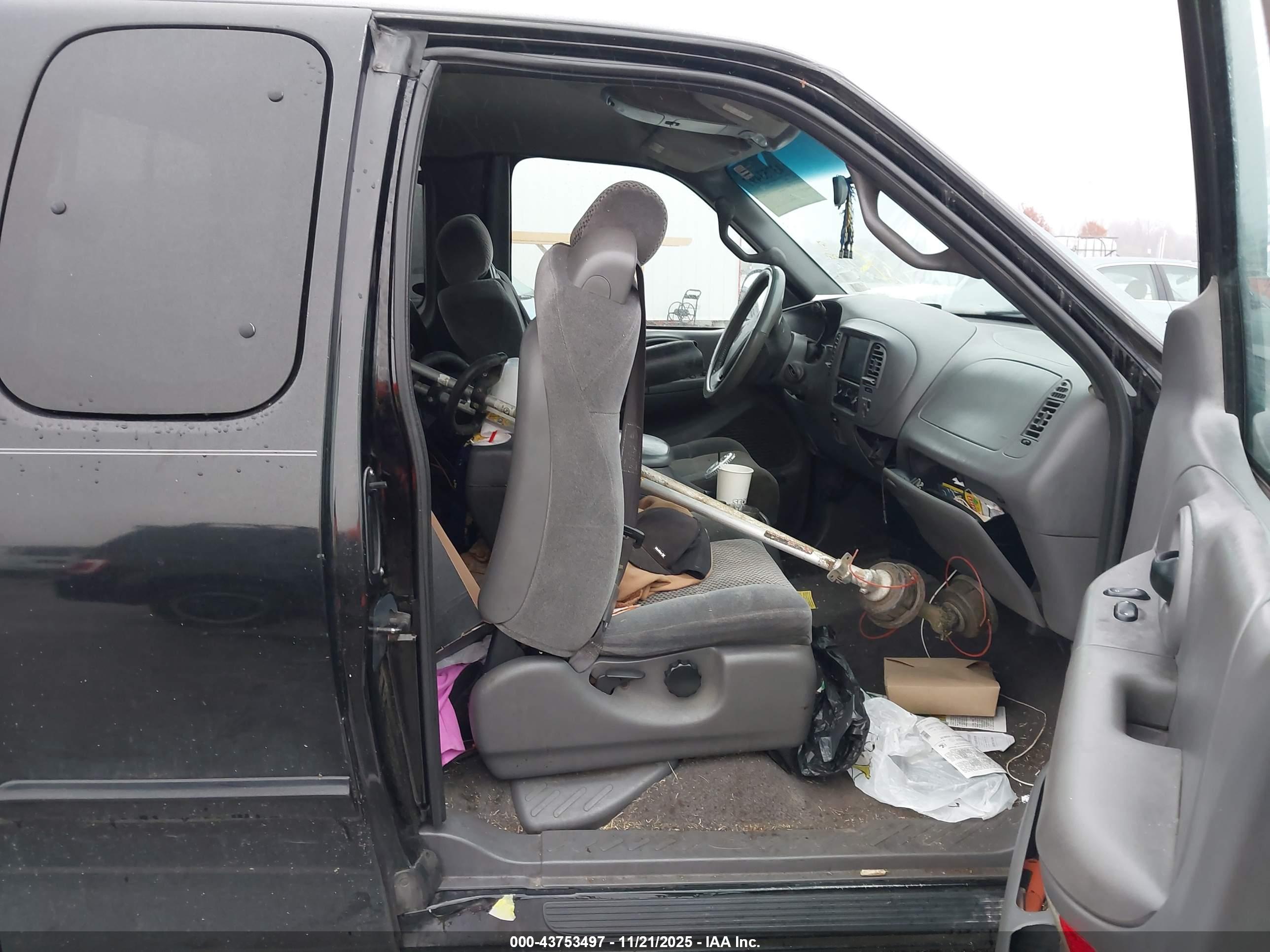 FORD F-150 image 5