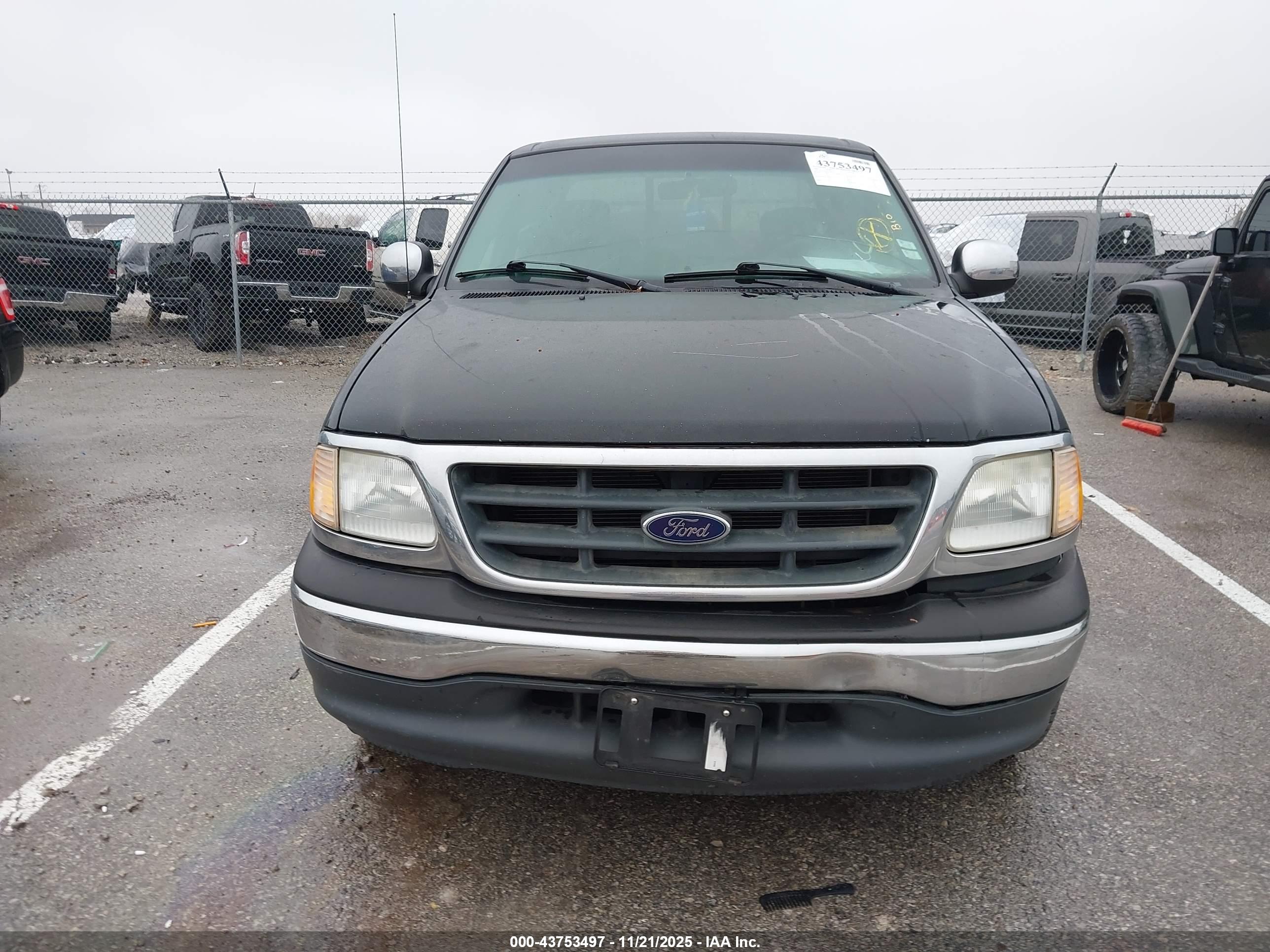 FORD F-150 image 6