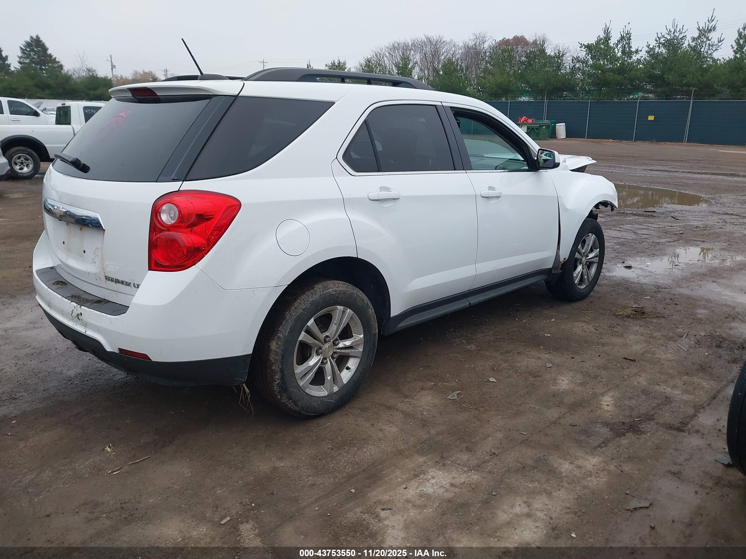 CHEVROLET EQUINOX image 4