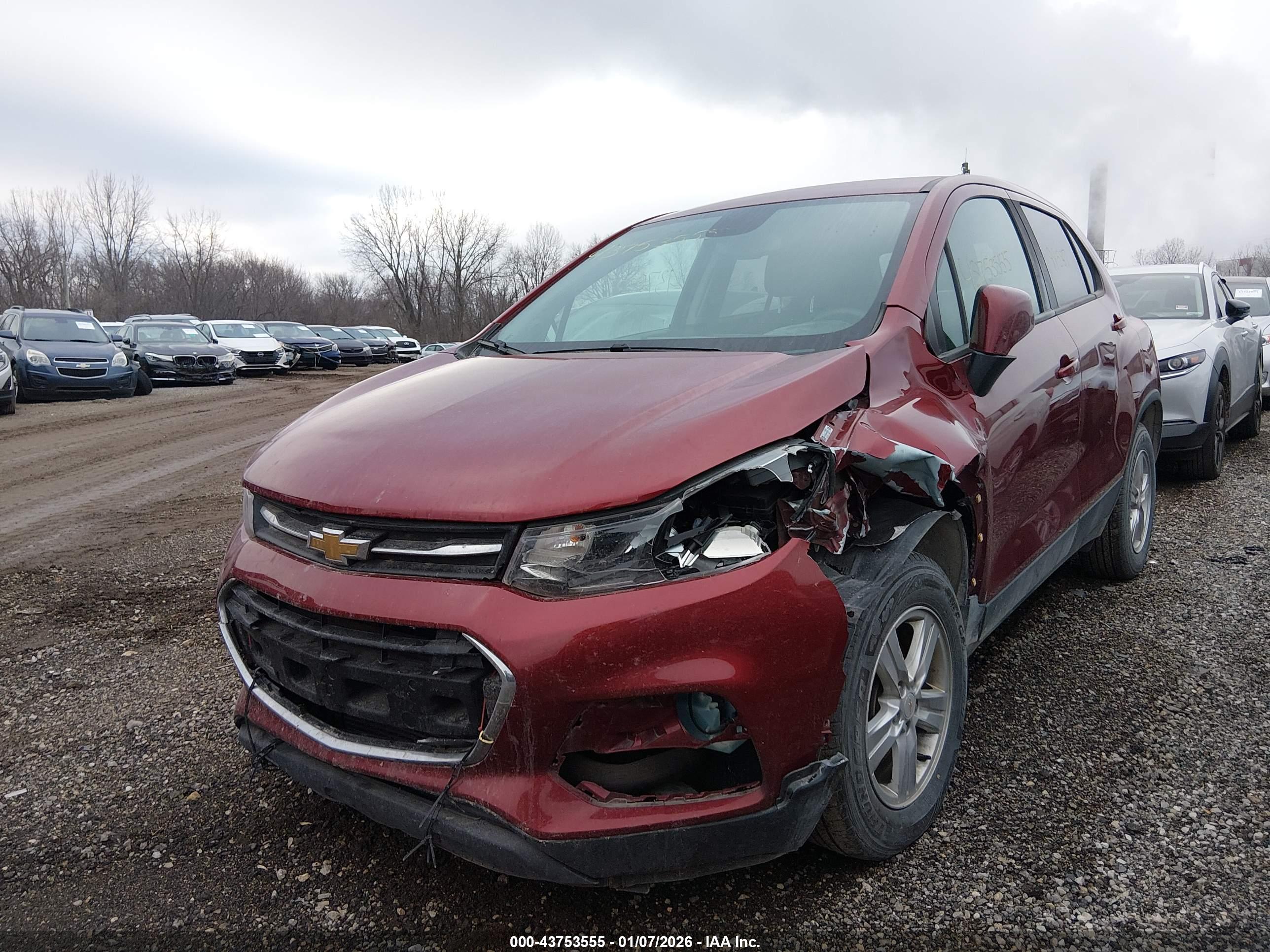 CHEVROLET TRAX image 6