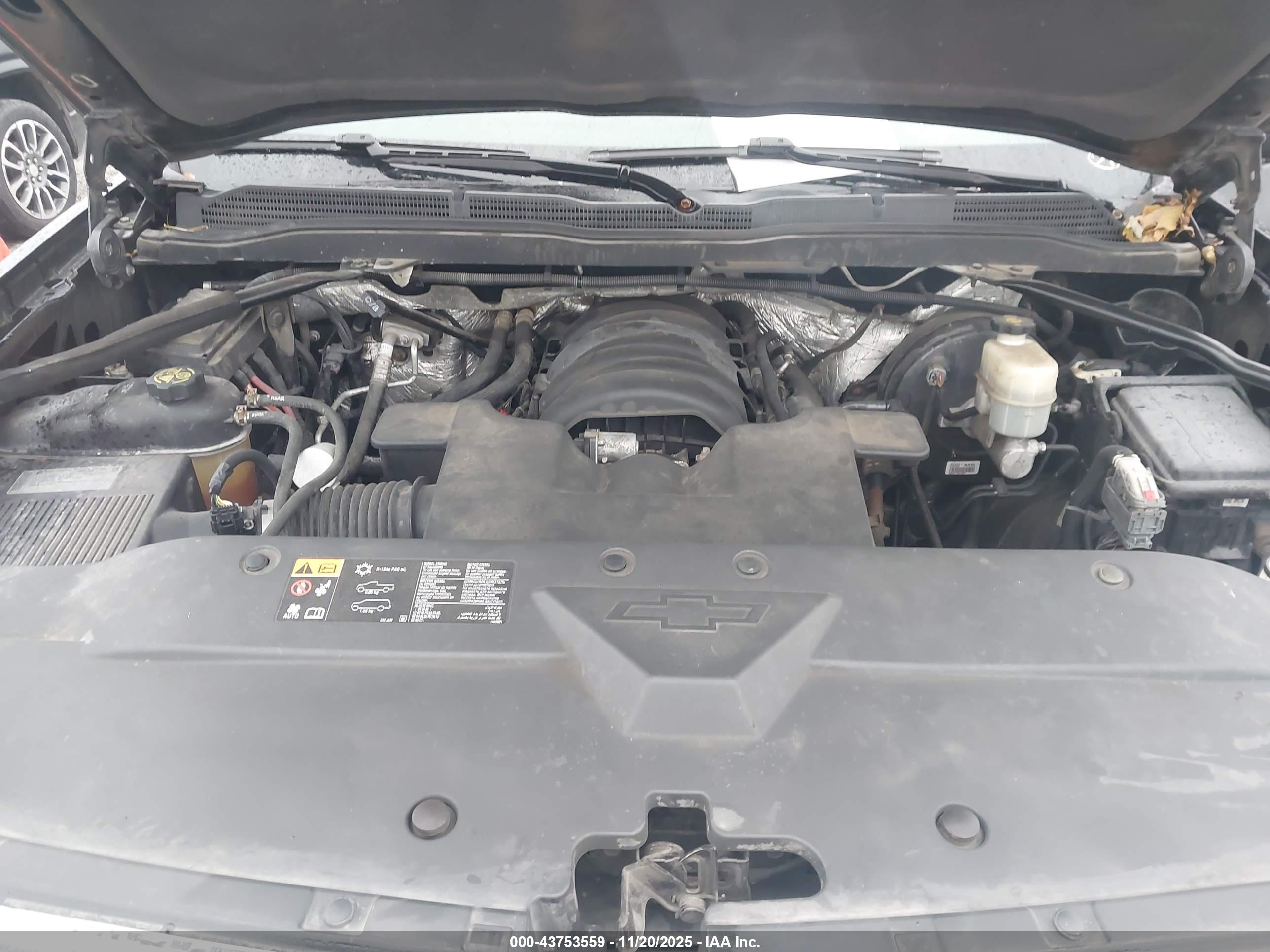 CHEVROLET SILVERADO image 10