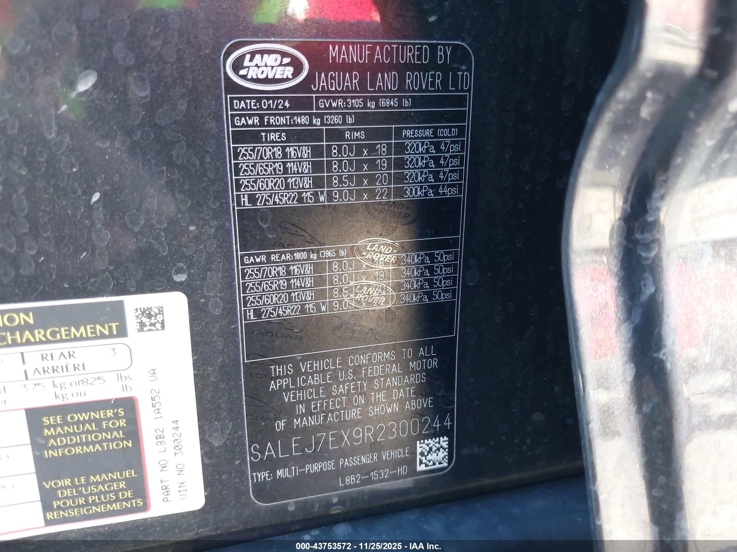 LAND ROVER image 9