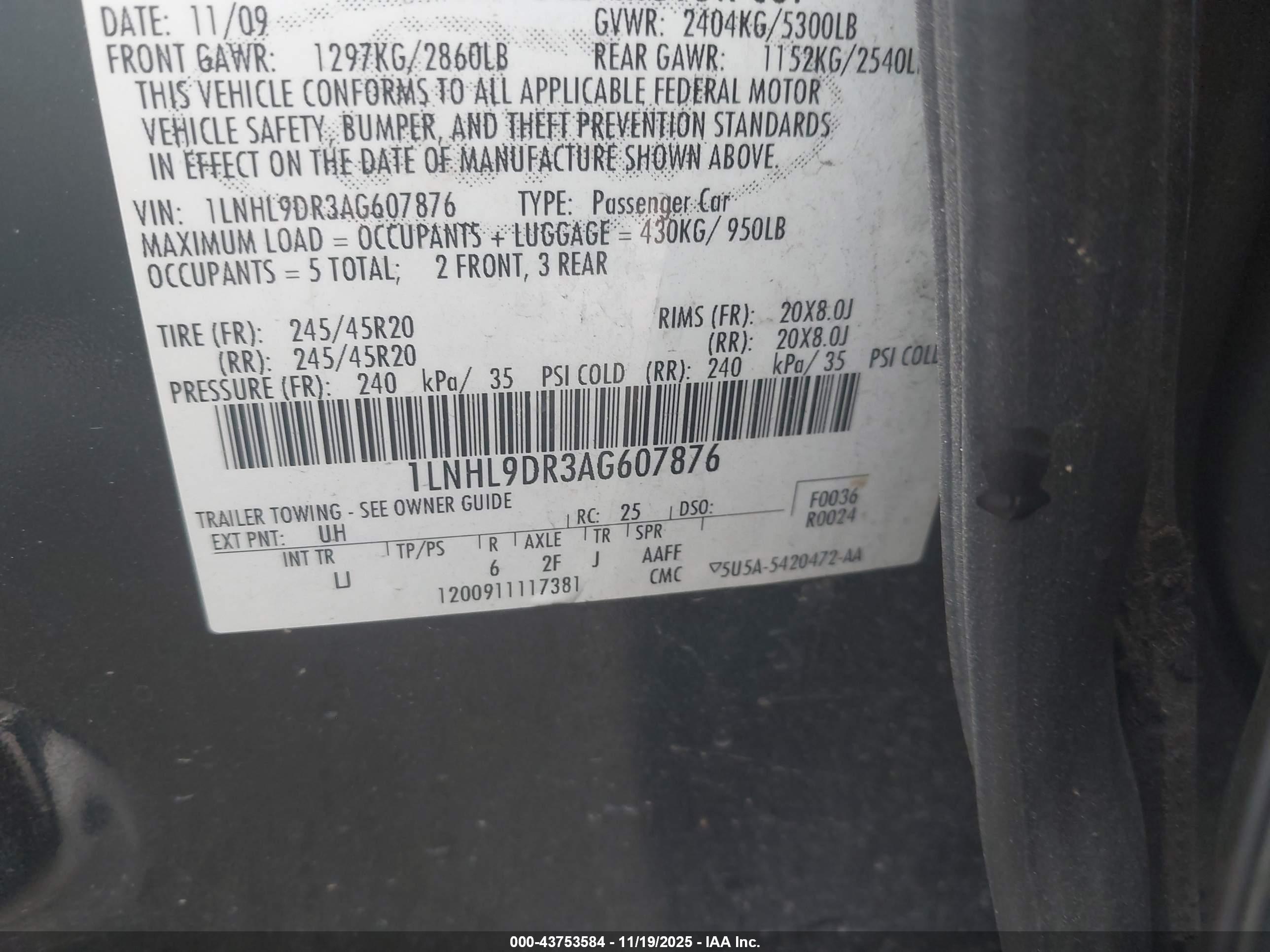 LINCOLN MKS image 9