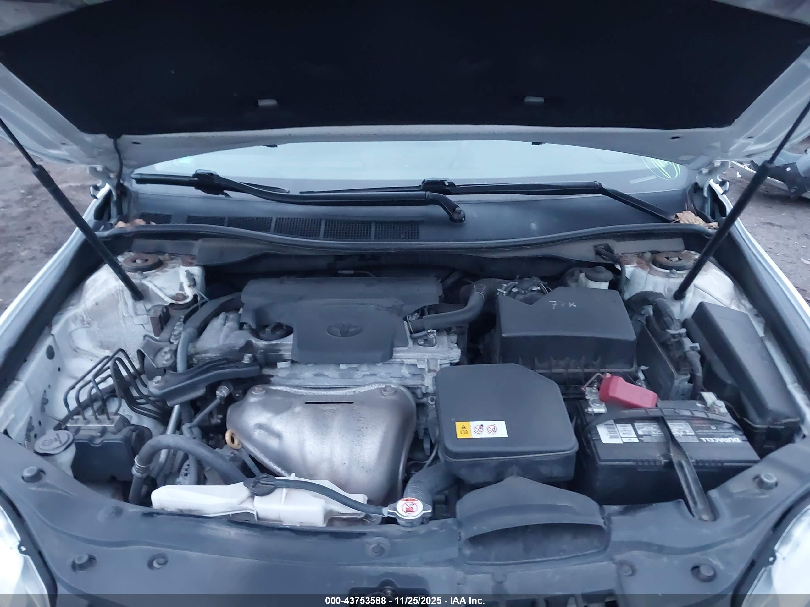 TOYOTA CAMRY image 10
