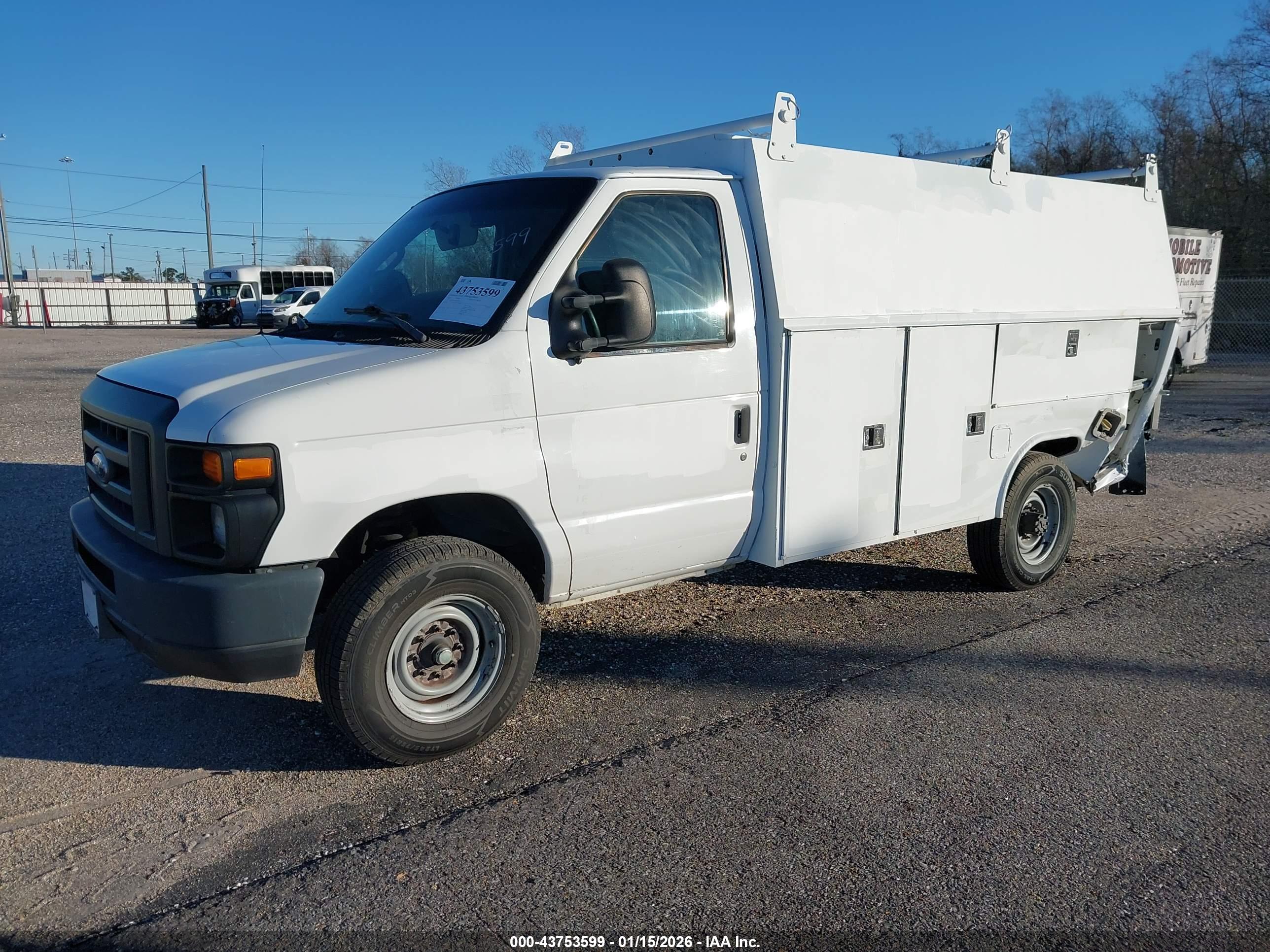 FORD E-350 image 2