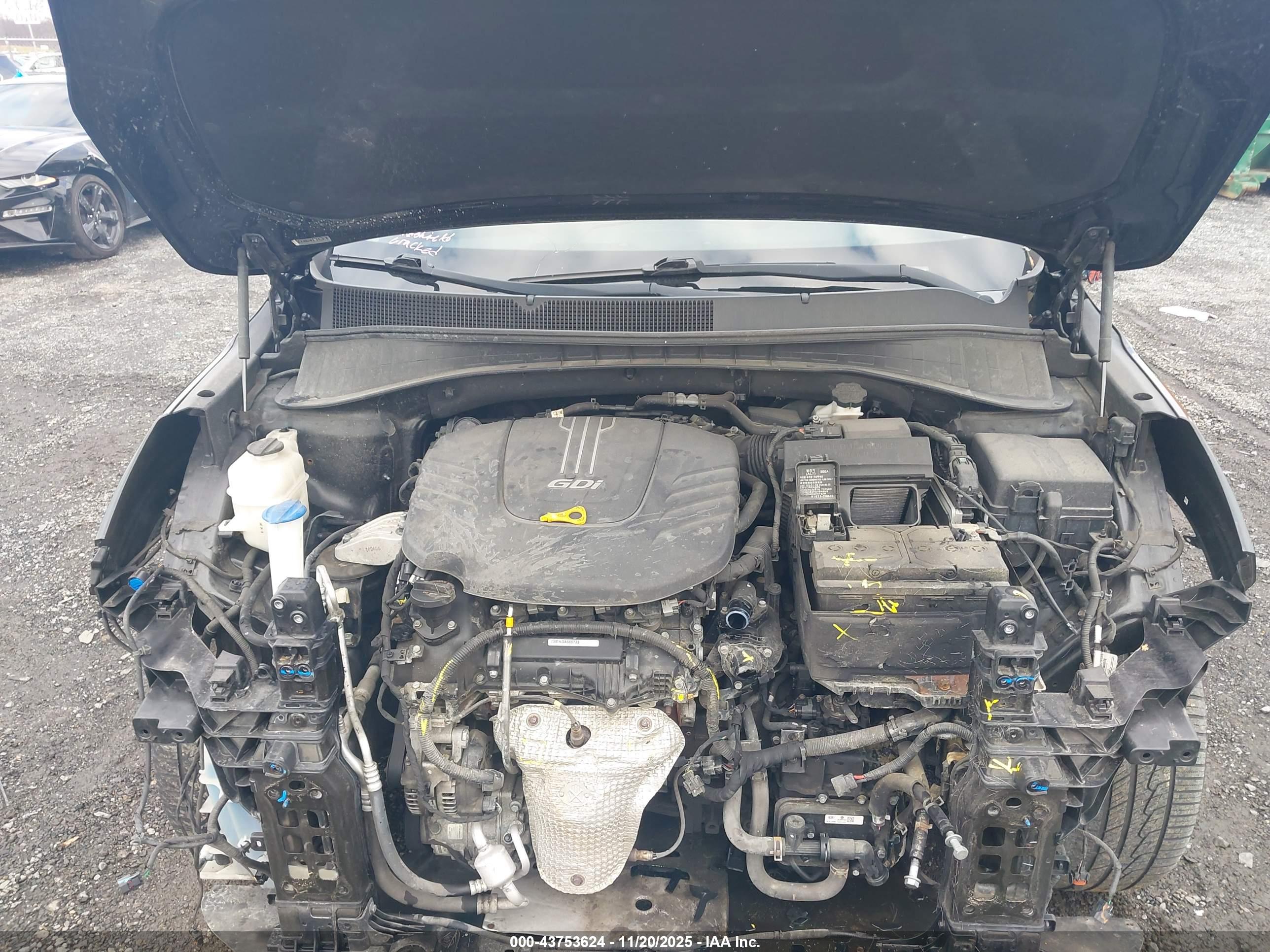 KIA SORENTO image 10