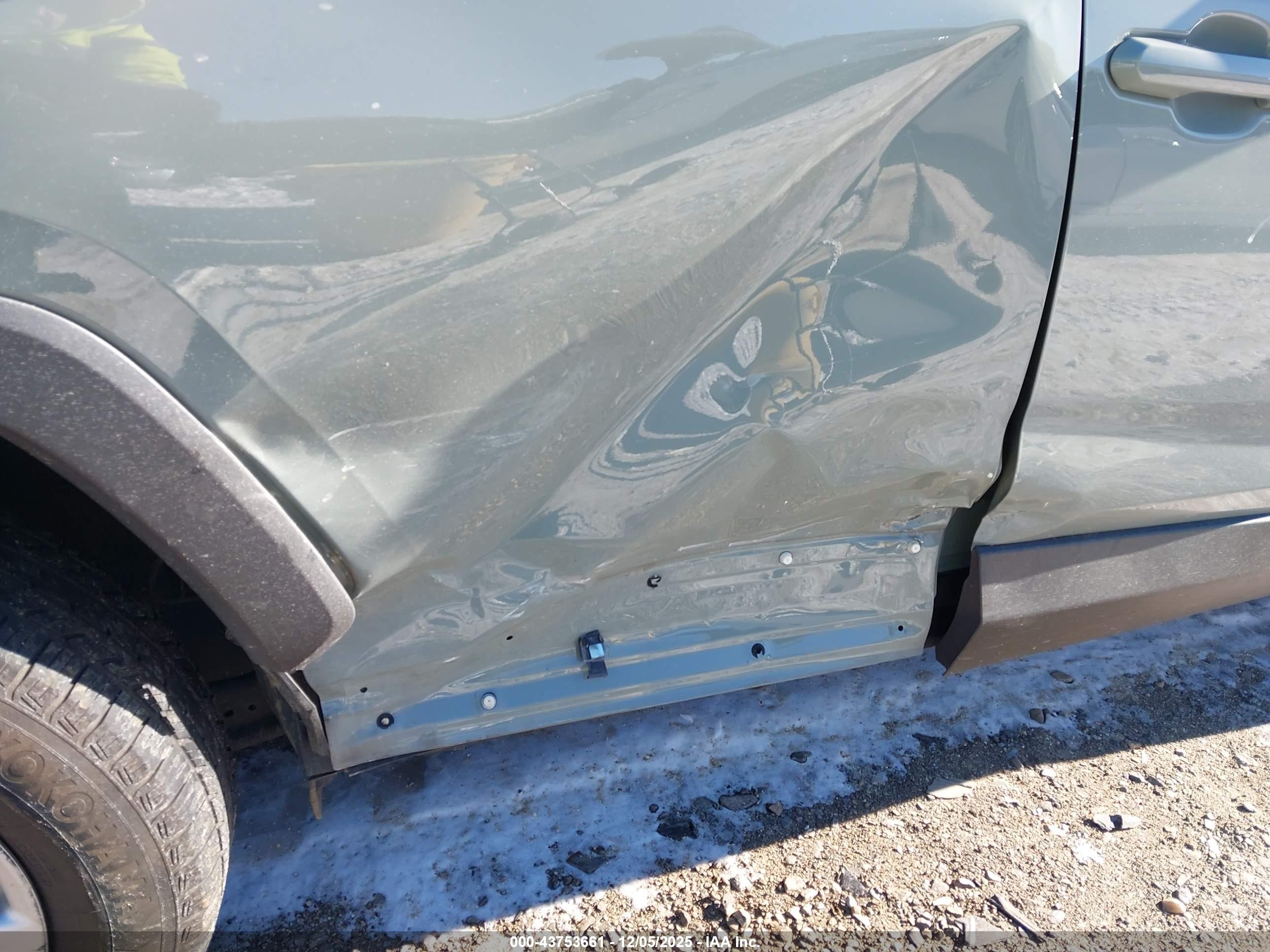 TOYOTA RAV4 image 6