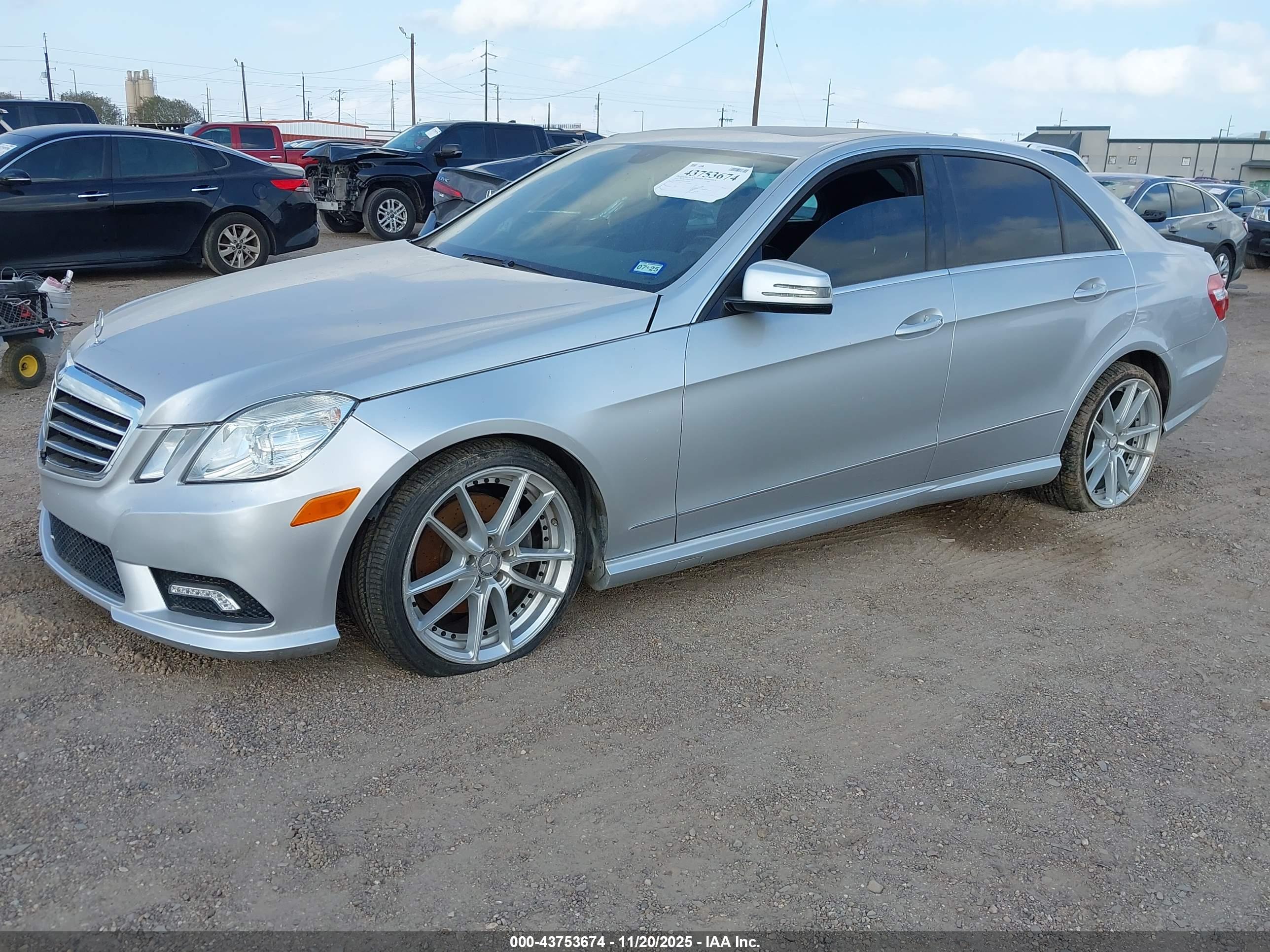 MERCEDES-BENZ E image 2