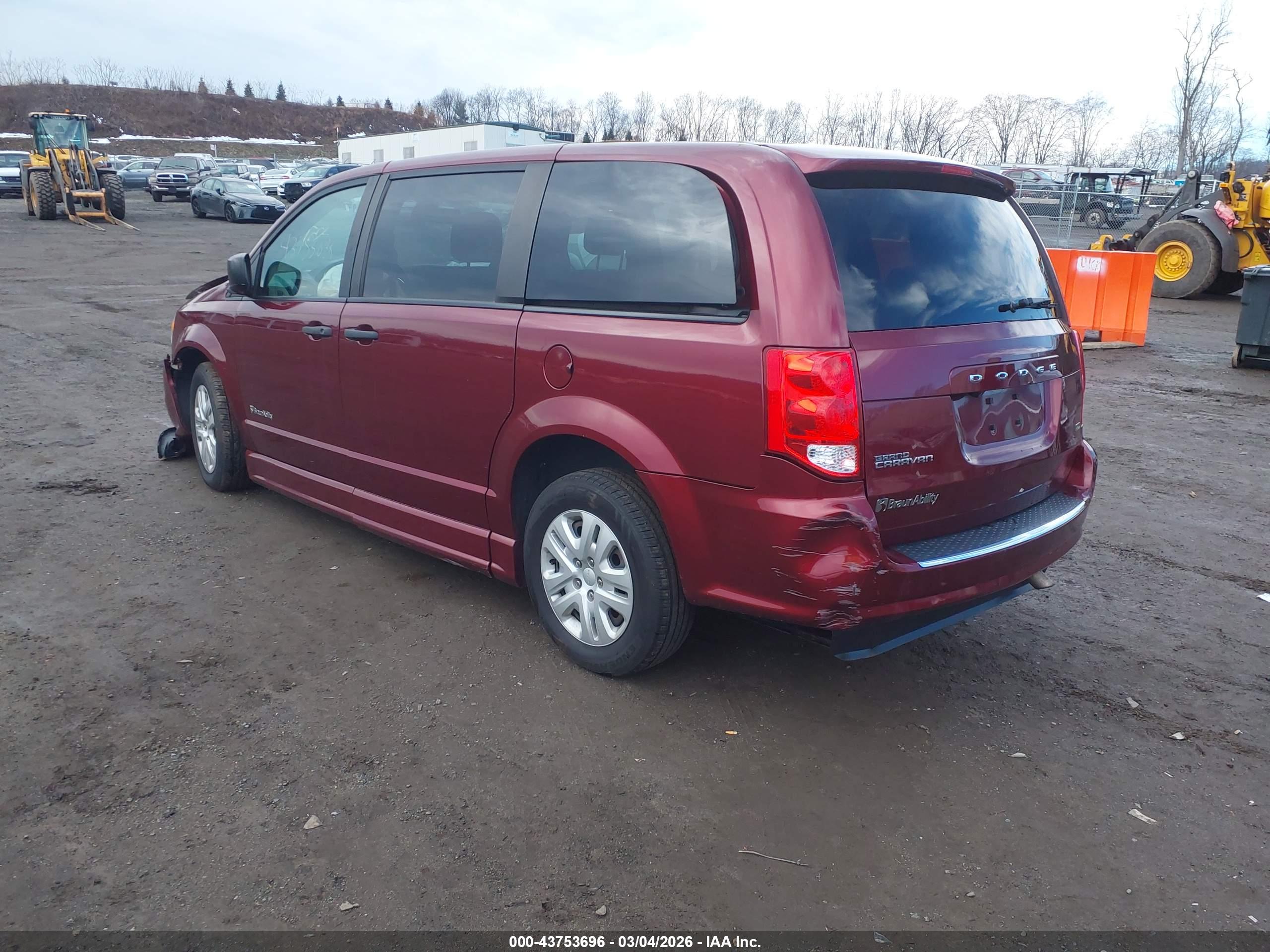 DODGE GRAND image 3