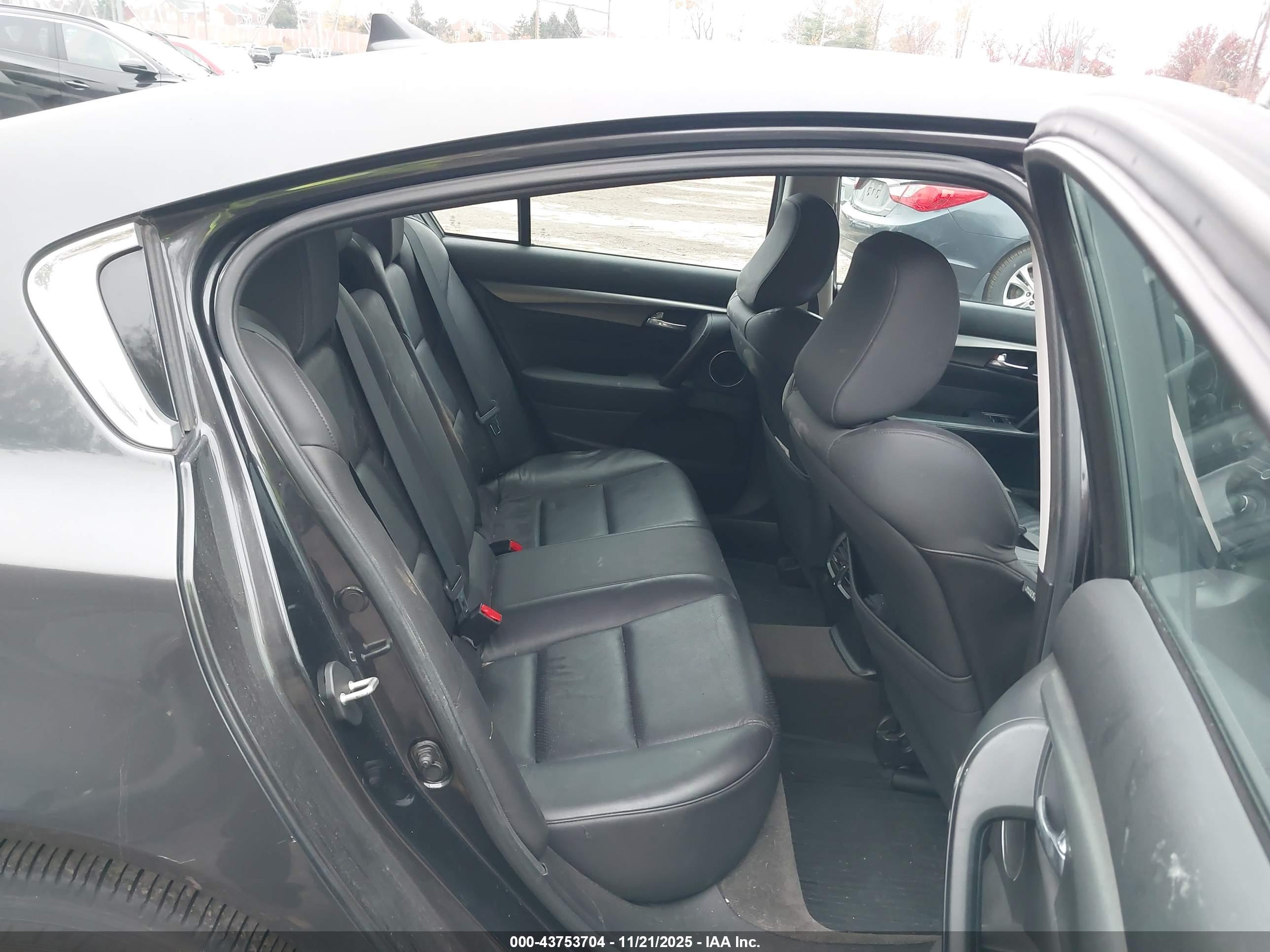 ACURA TL image 8