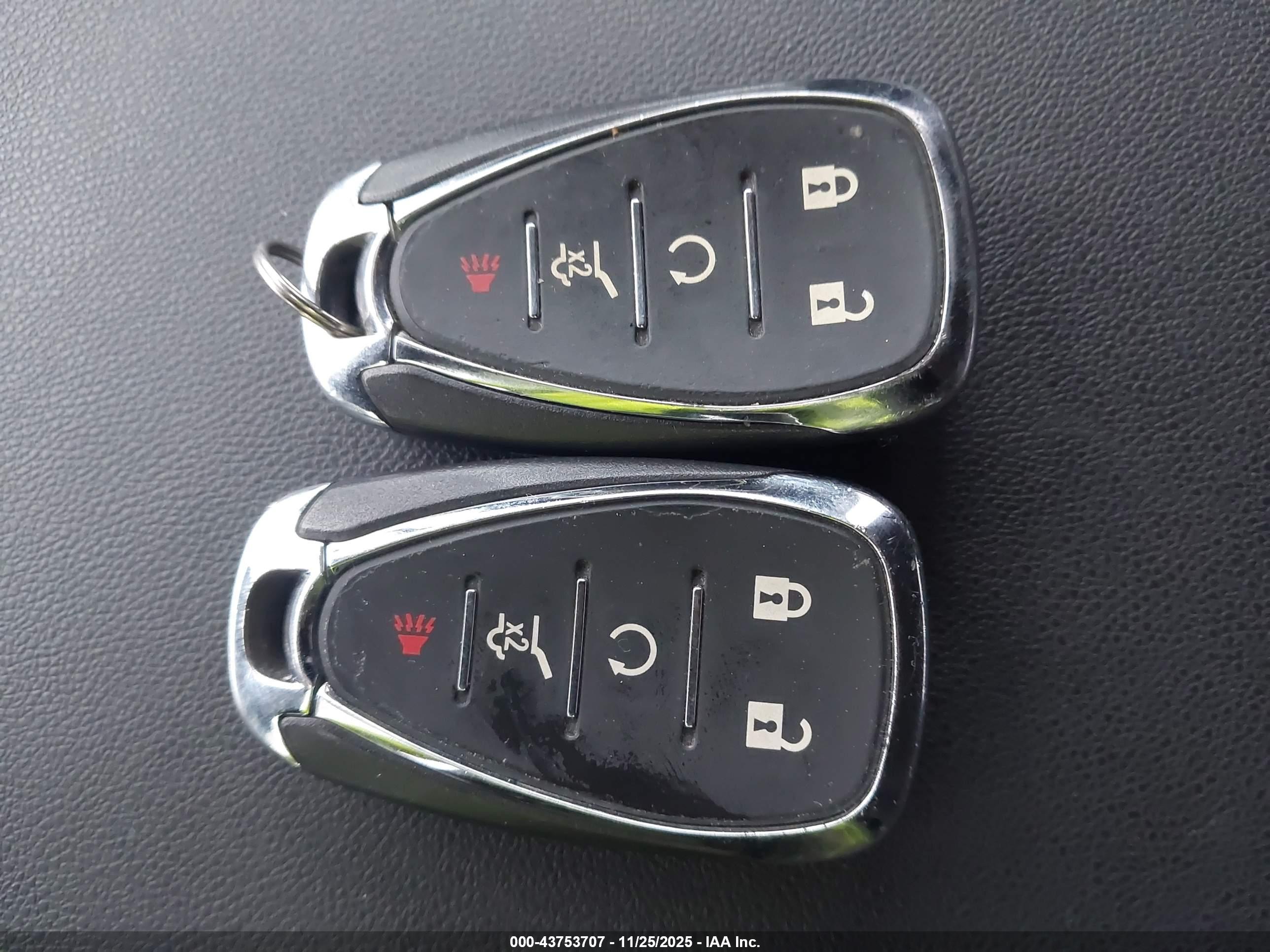 CHEVROLET EQUINOX image 11