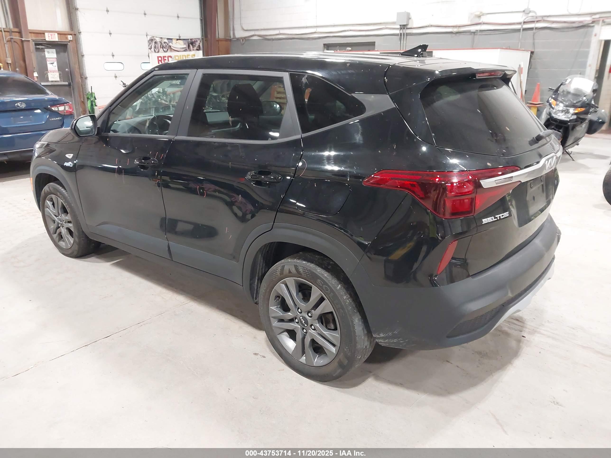 KIA SELTOS image 3