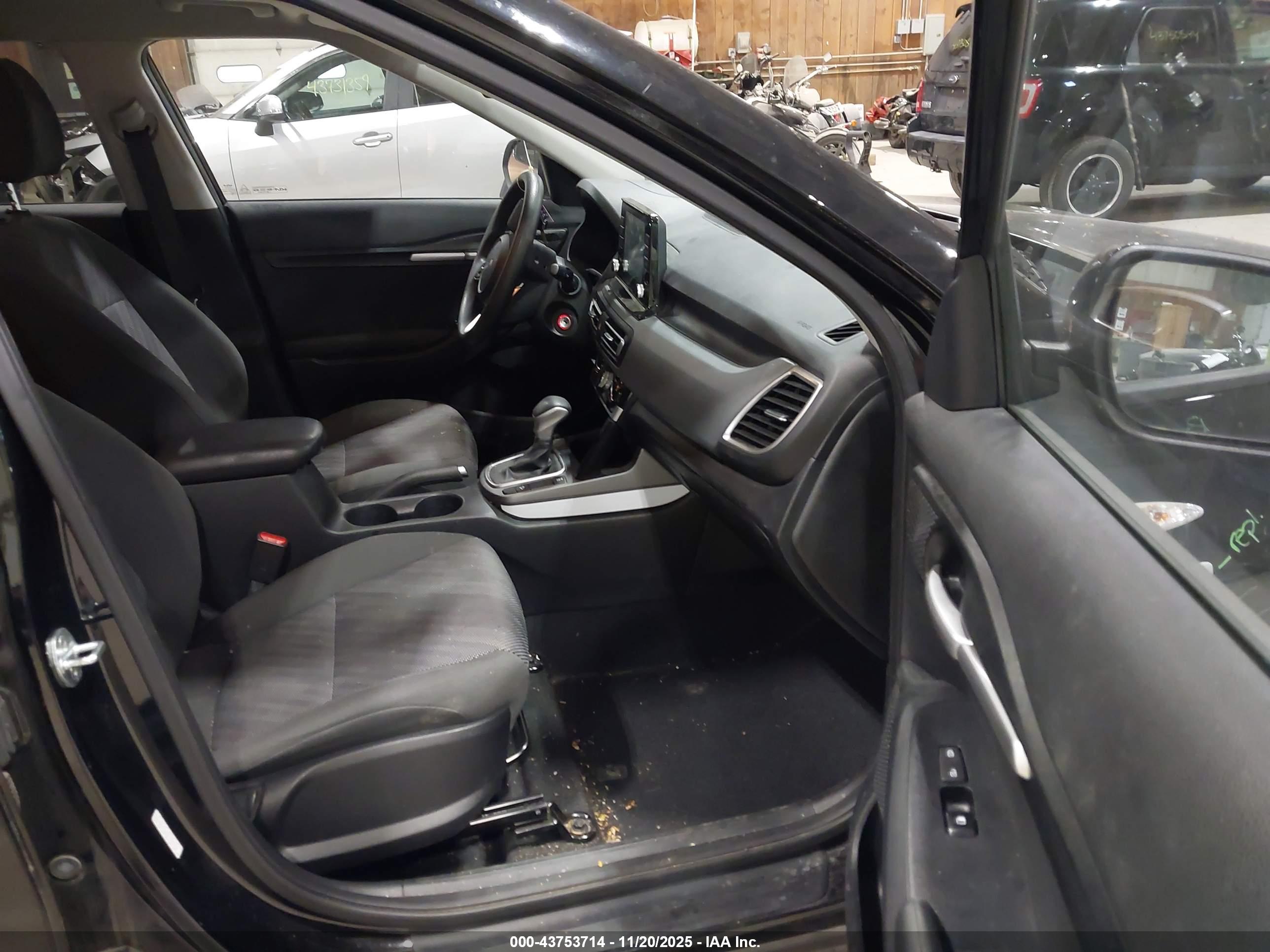 KIA SELTOS image 5