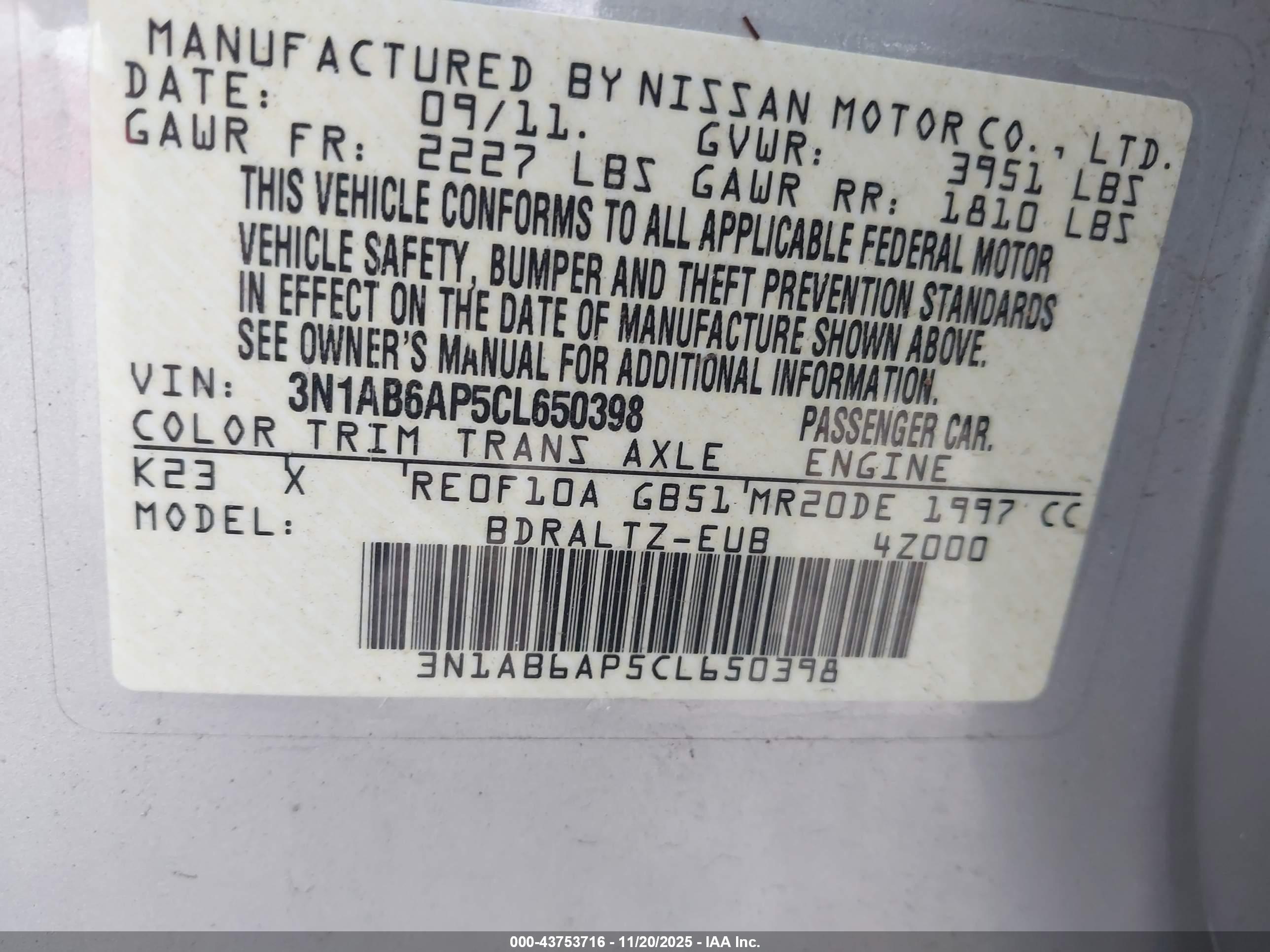 NISSAN SENTRA image 9